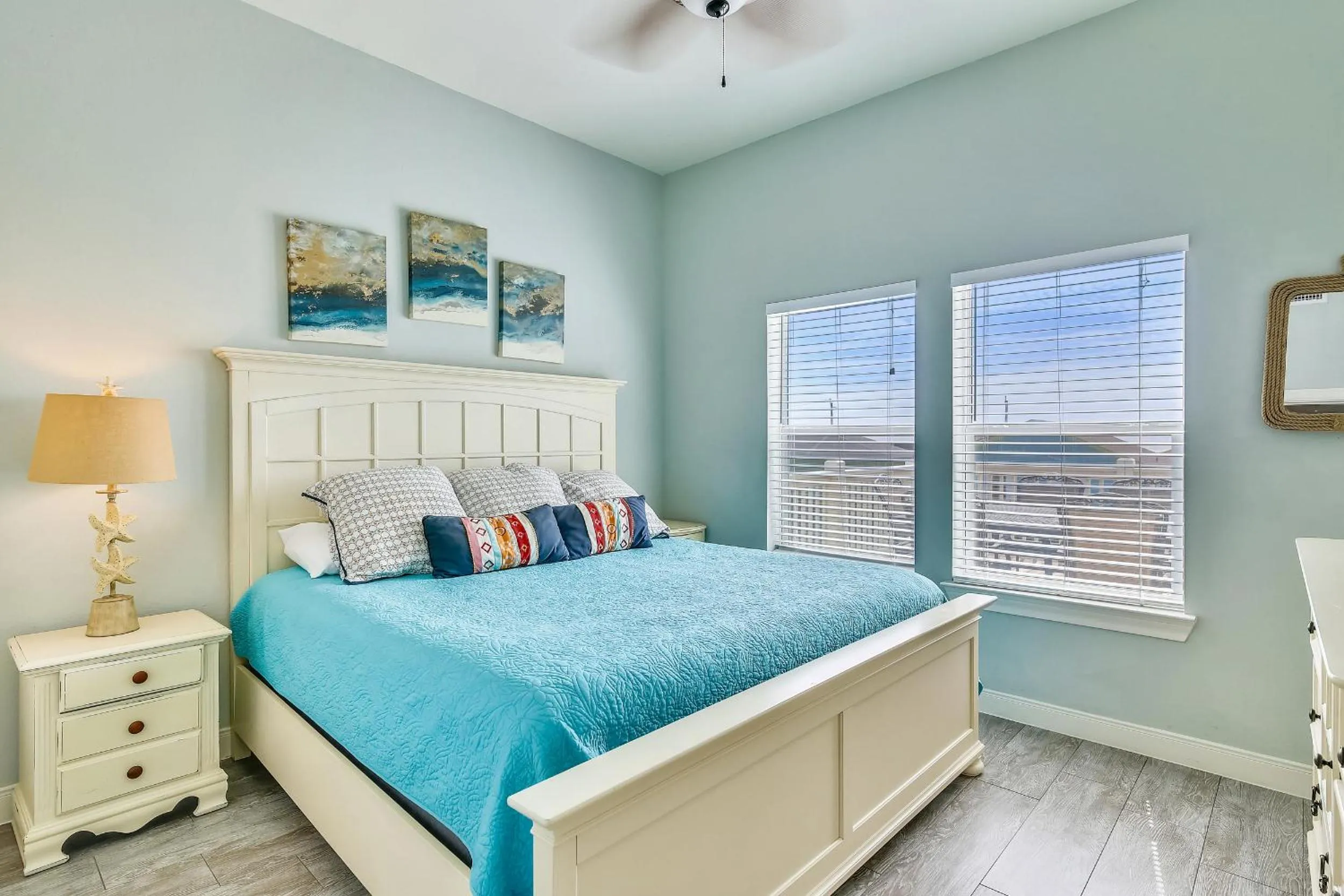 Property building, Bed in A Salty Kiss