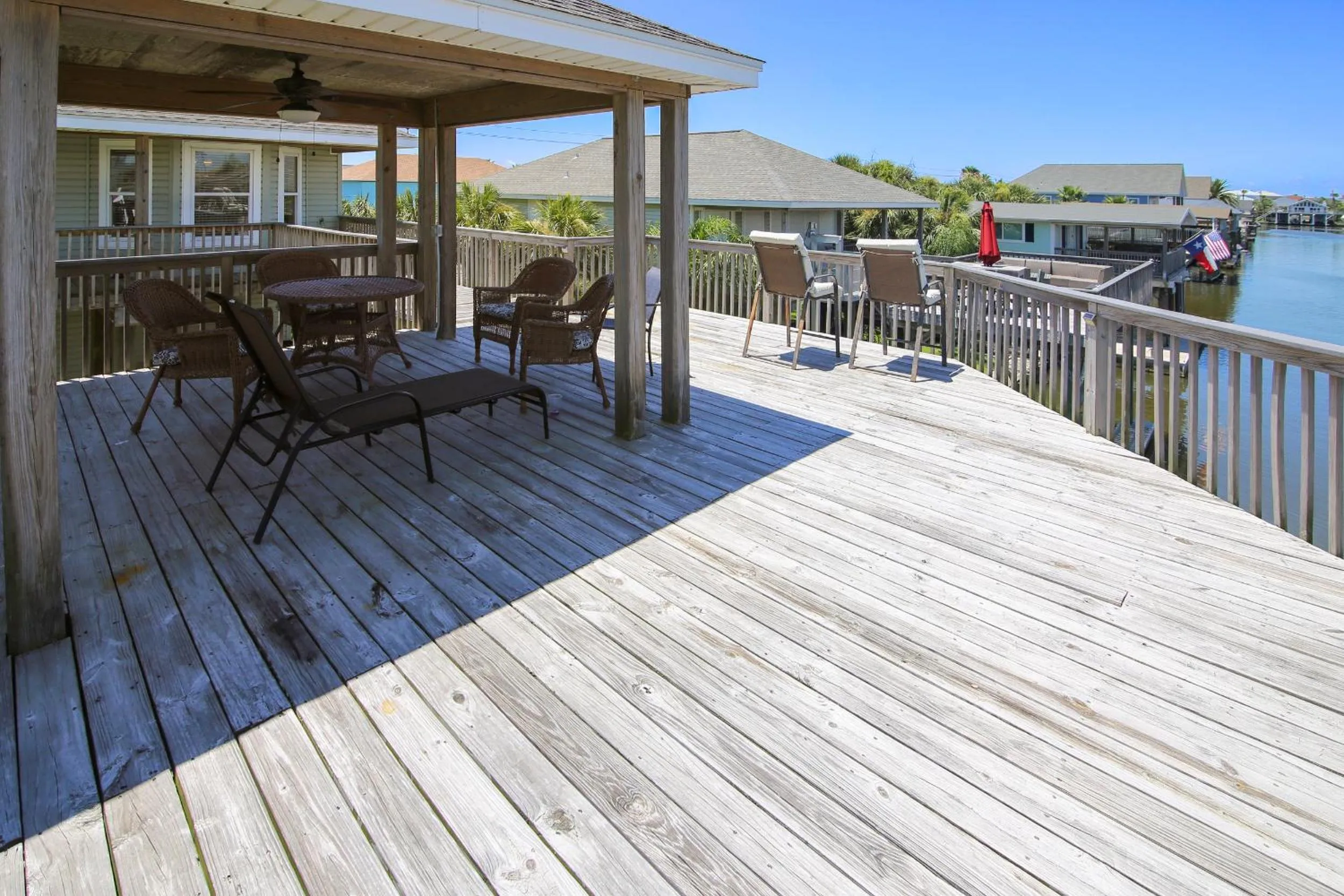 Property building in Accompanied By The Sea