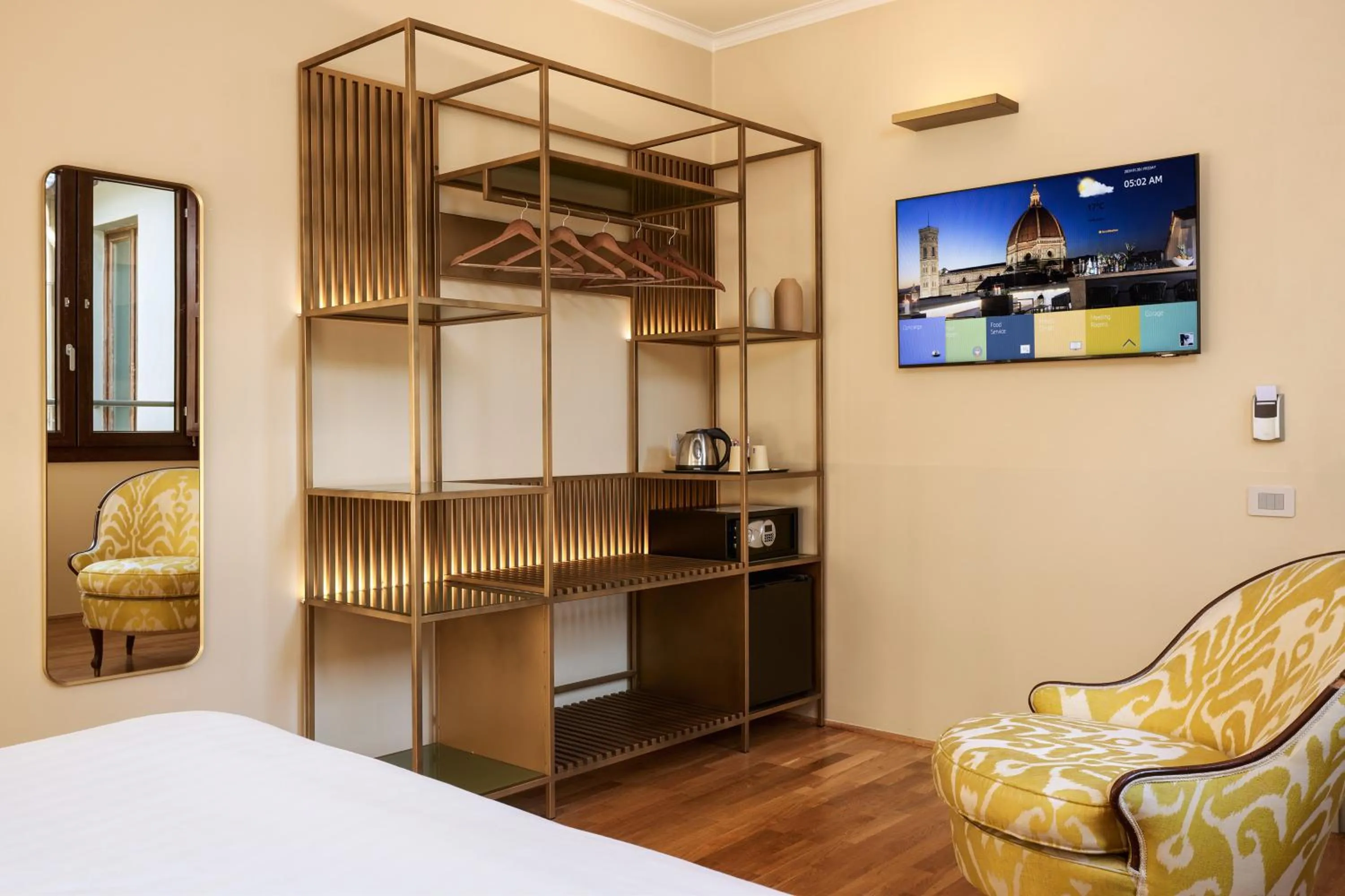 Bedroom, Bed in Grand Hotel Cavour