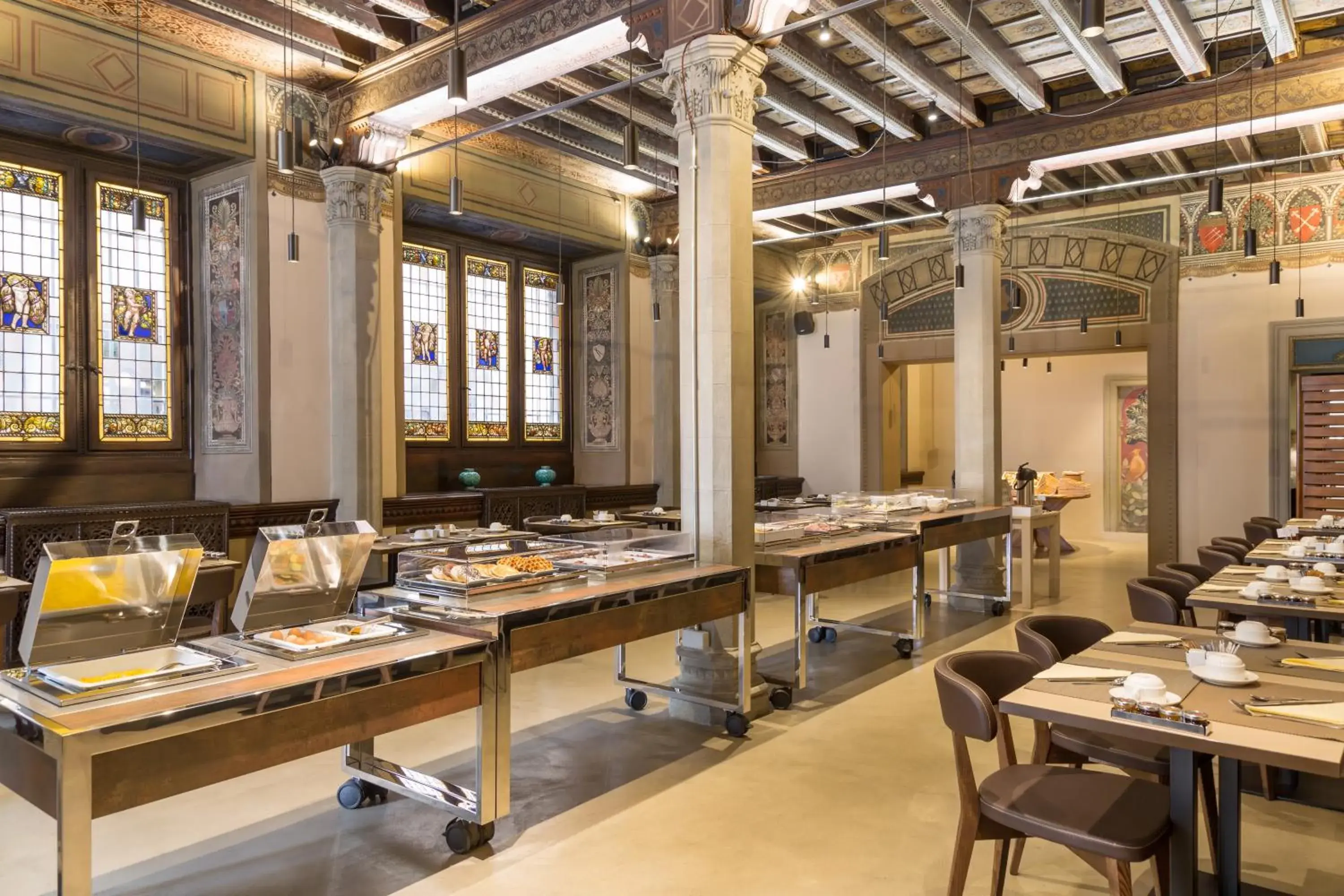 Restaurant/places to eat in Grand Hotel Cavour Restaurant/places to eat in Grand Hotel Cavour