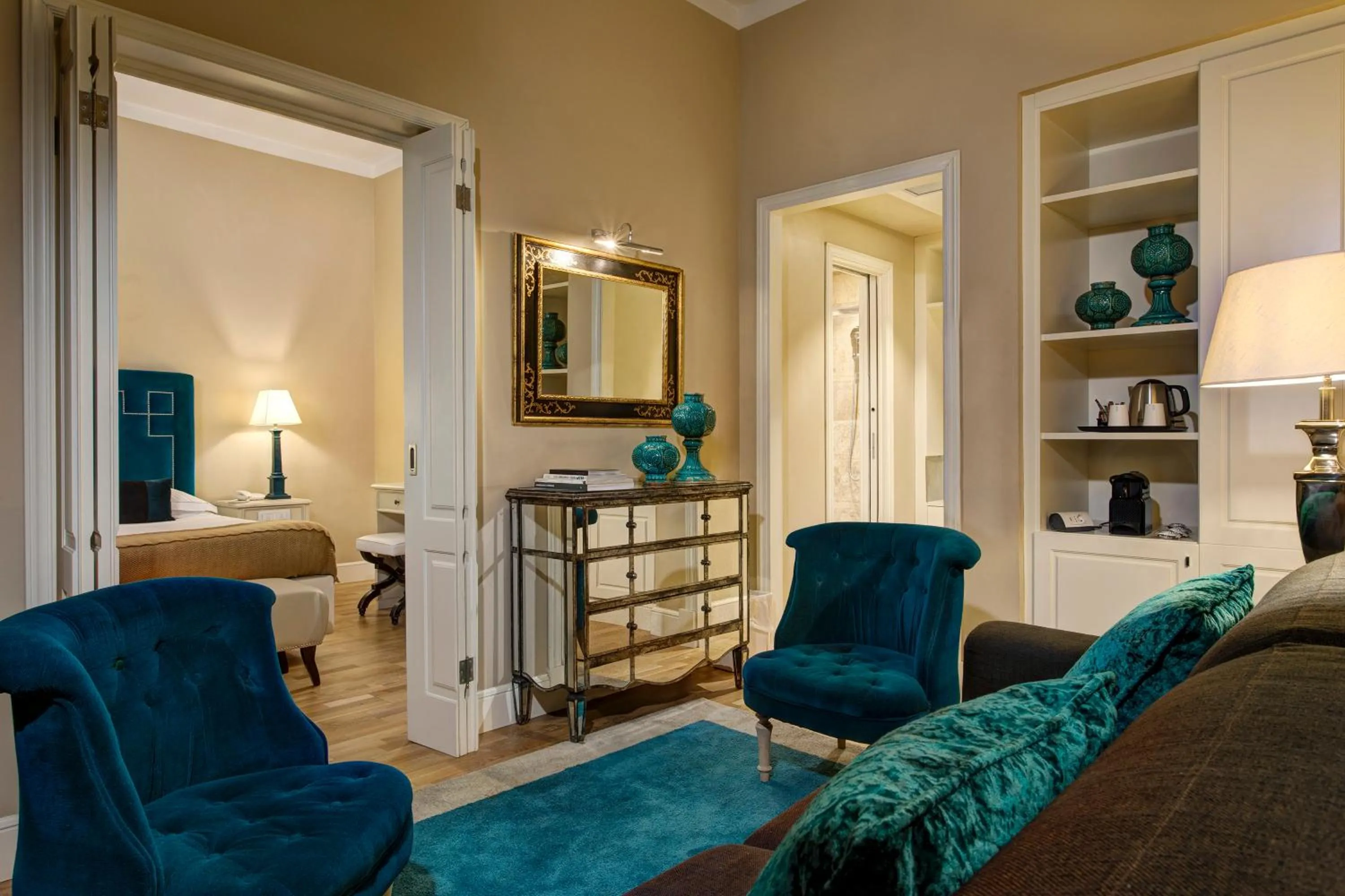 Seating area in Grand Hotel Cavour