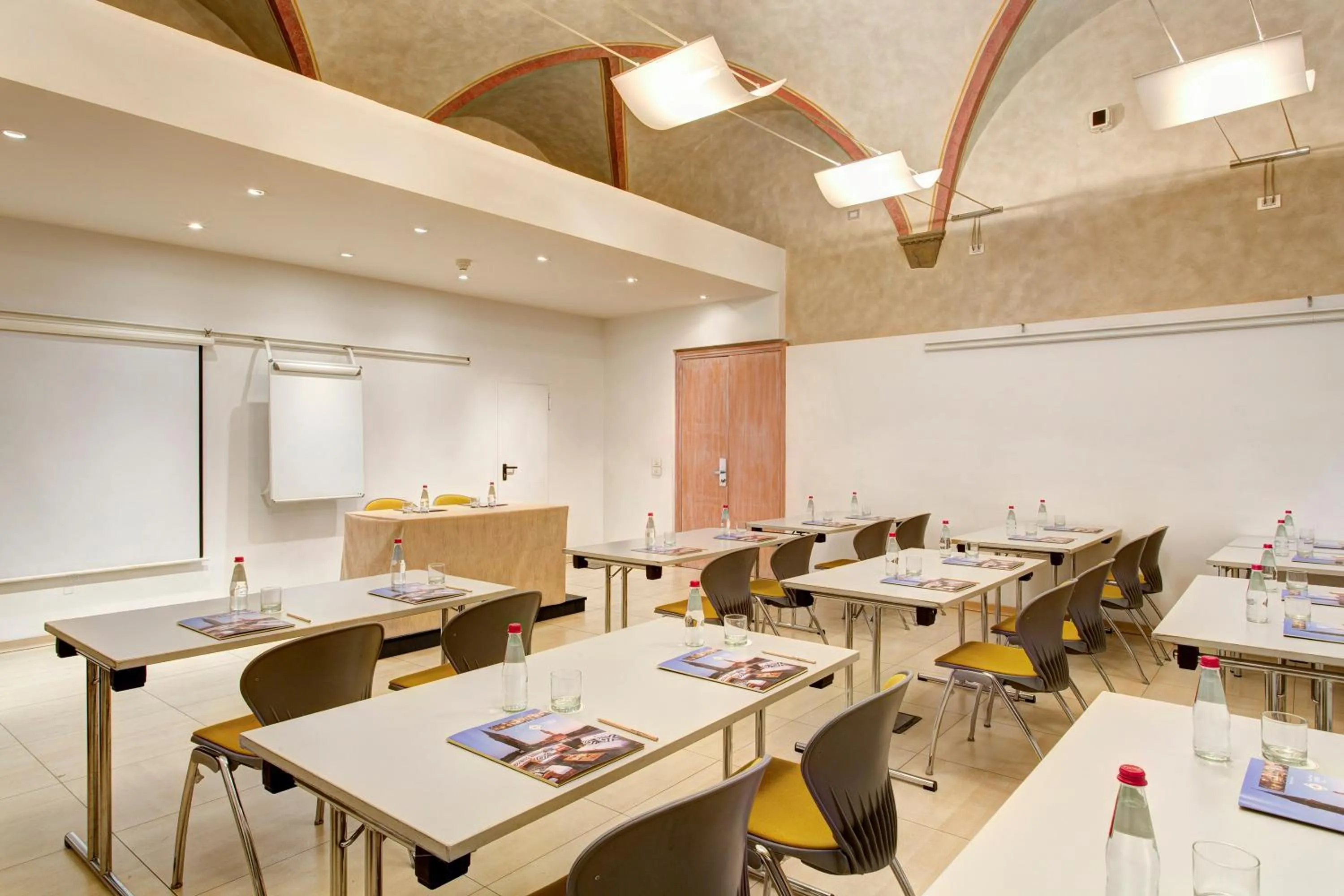 Meeting/conference room in Grand Hotel Cavour