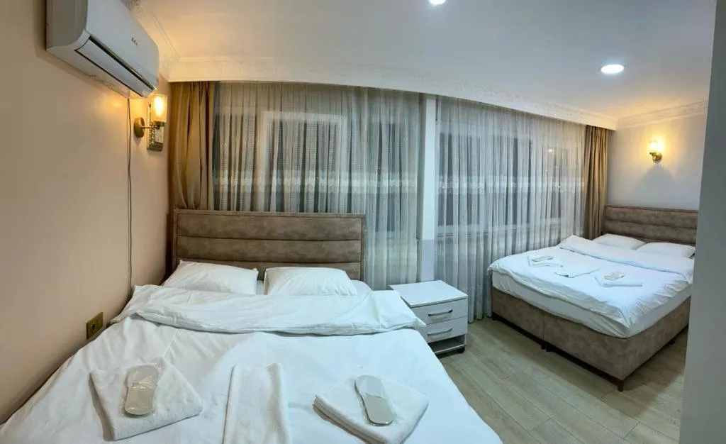 Bedroom, Bed in AVRASYAQUEEN HOTEL