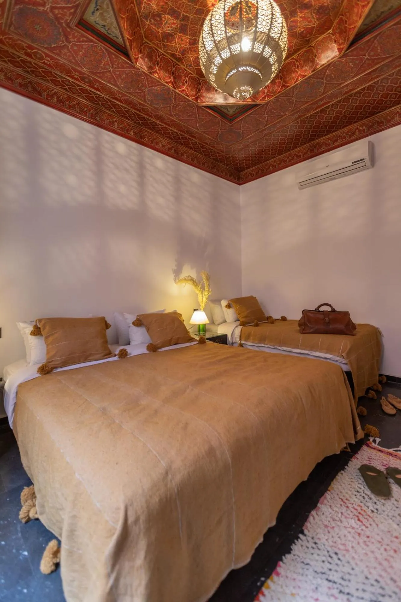 Photo of the whole room, Bed in Riad Ksar Saad & Spa