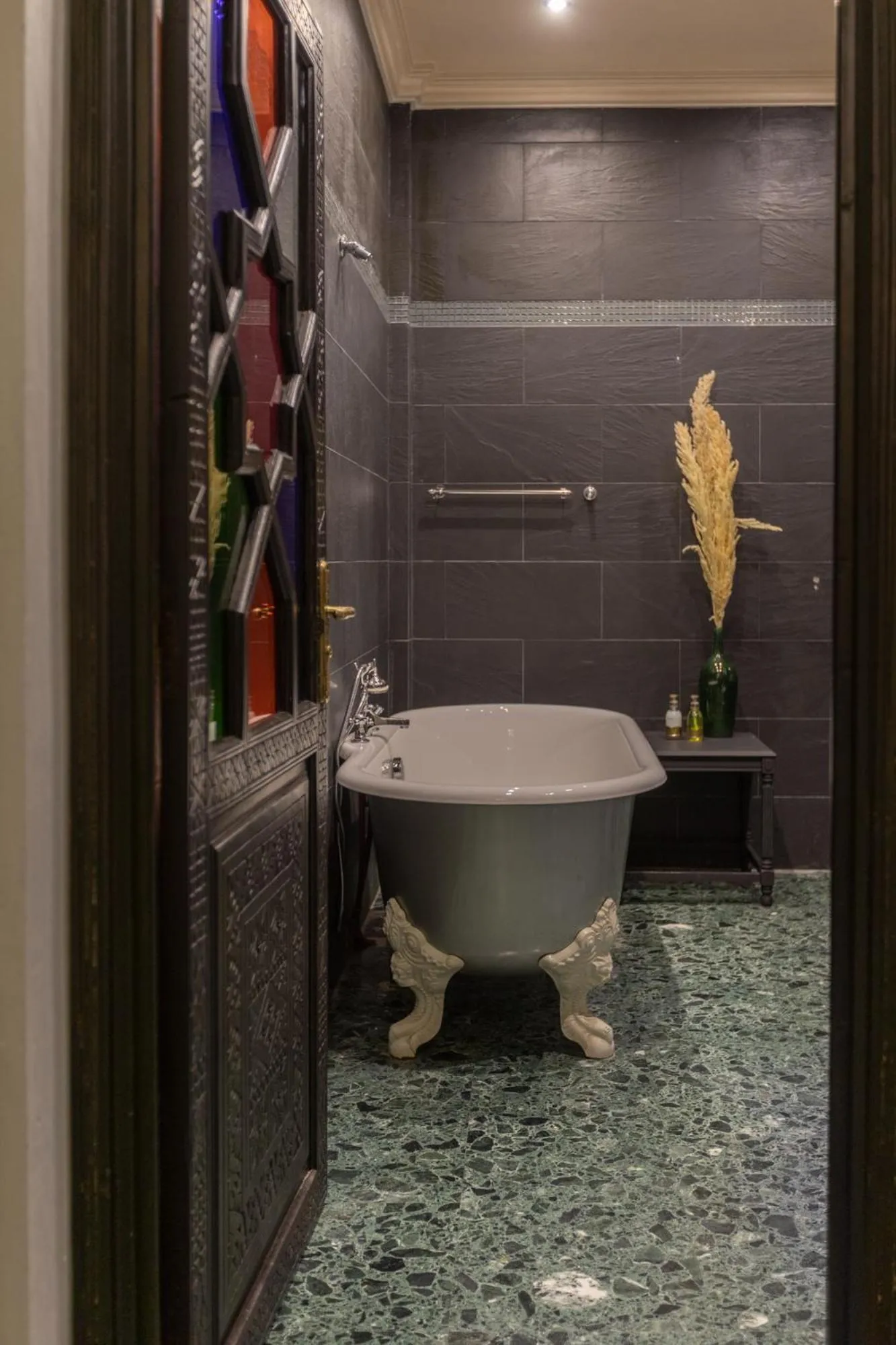 Bath in Riad Ksar Saad & Spa