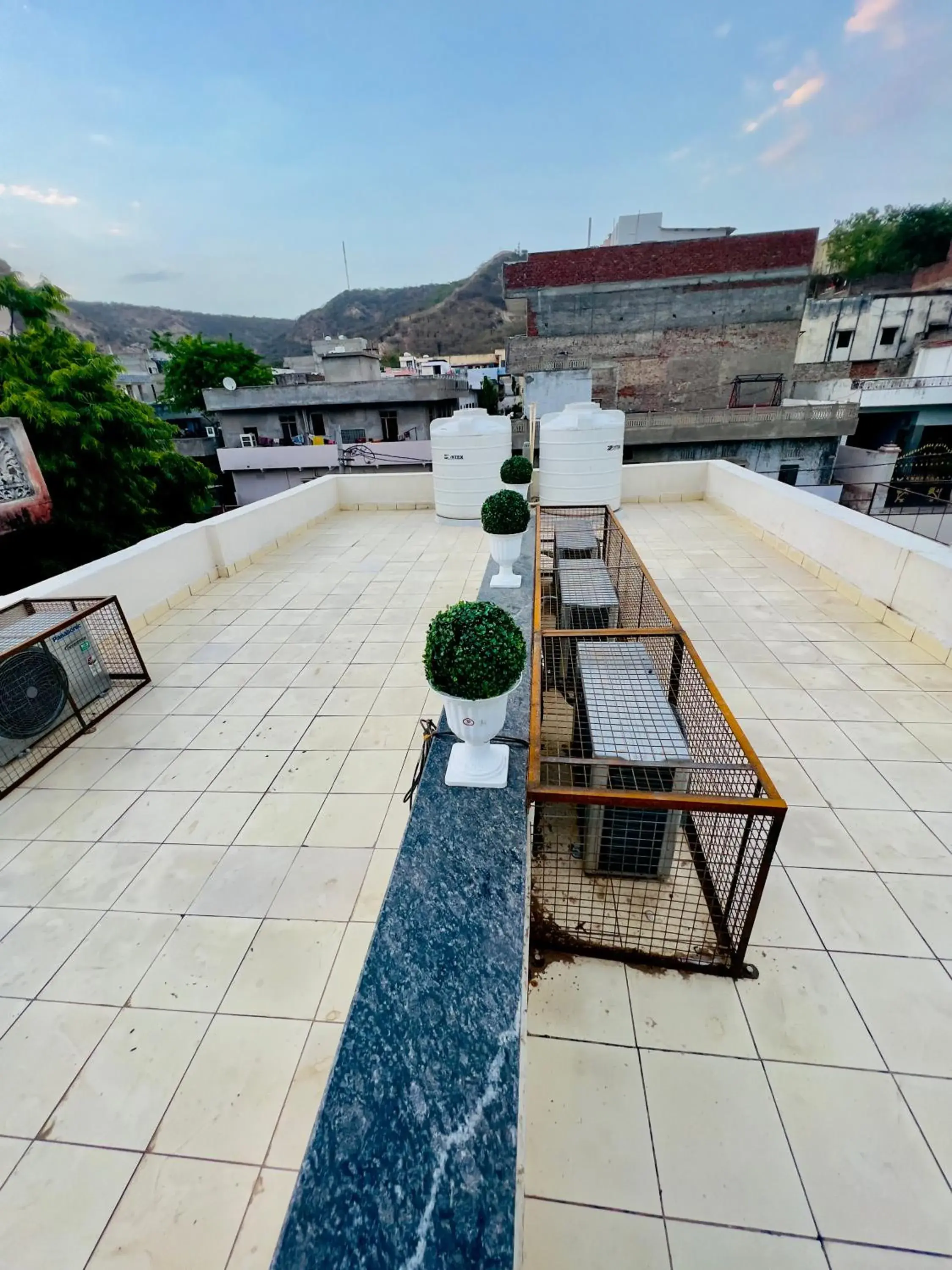 Property building in Hostel ivory Property building in Hostel ivory