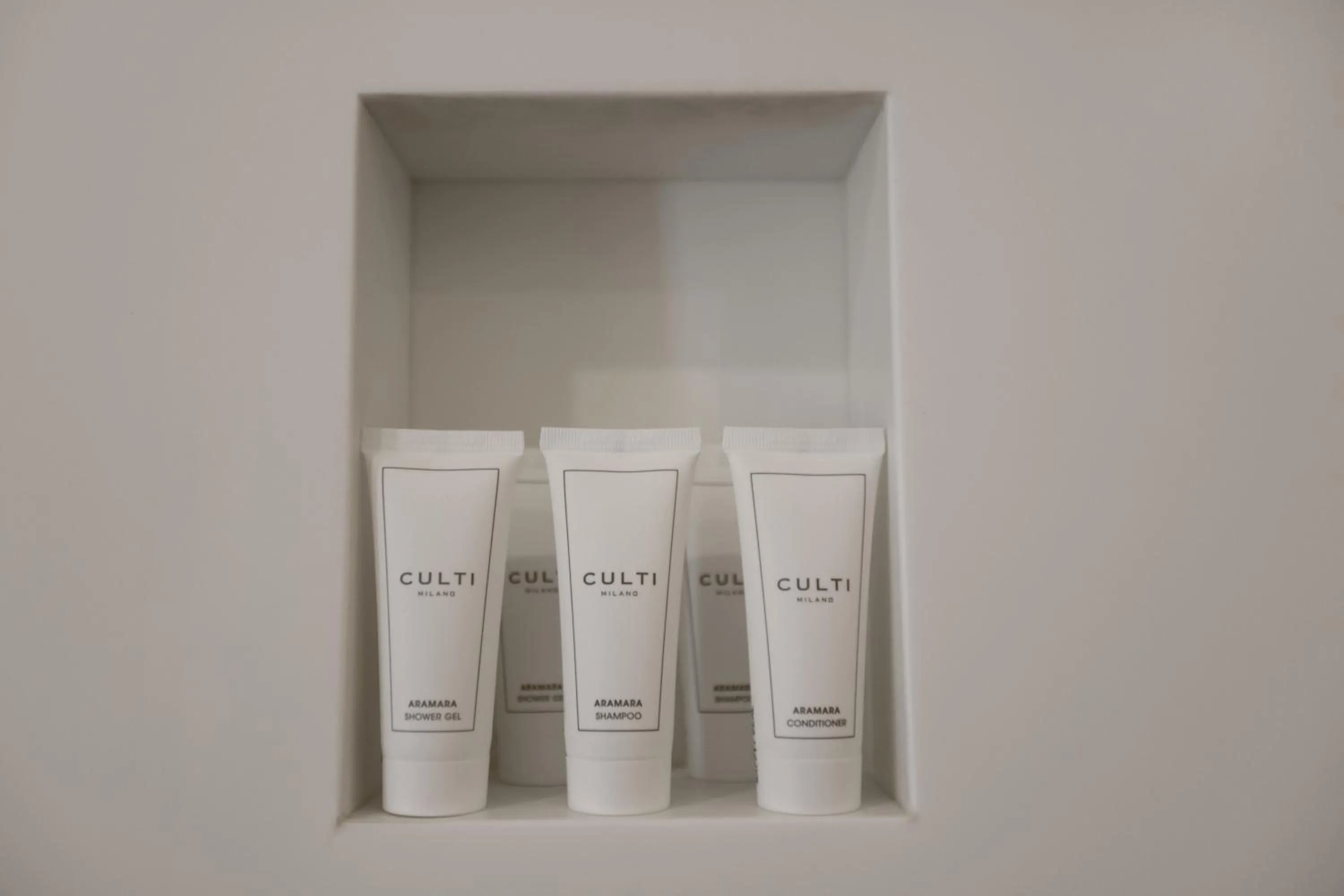 Shower in DuoMo Hotel