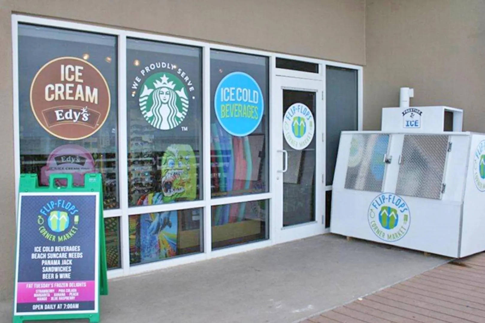 Restaurant/places to eat in Million Dollar Views, Stunning Beachfront Property