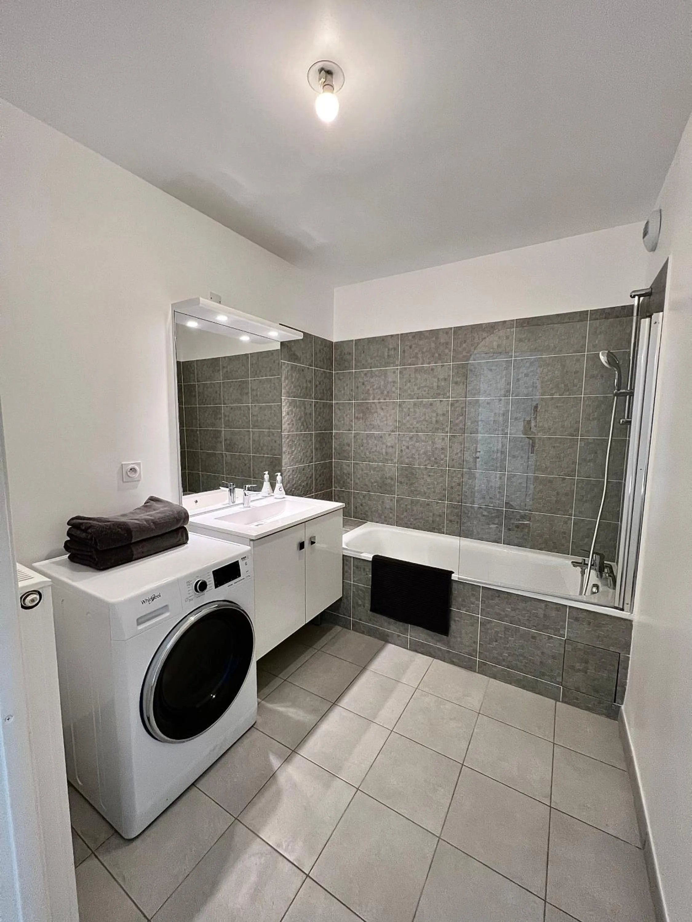 Bathroom in Newwilliam