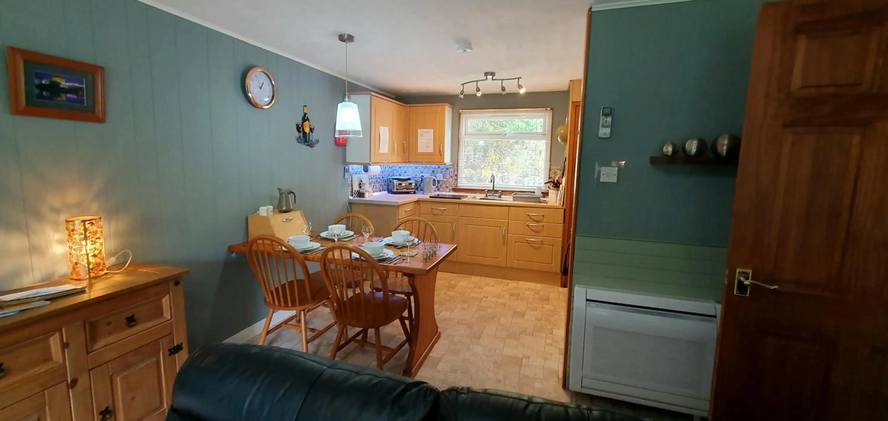 Dining area in Torcroft Lodges
