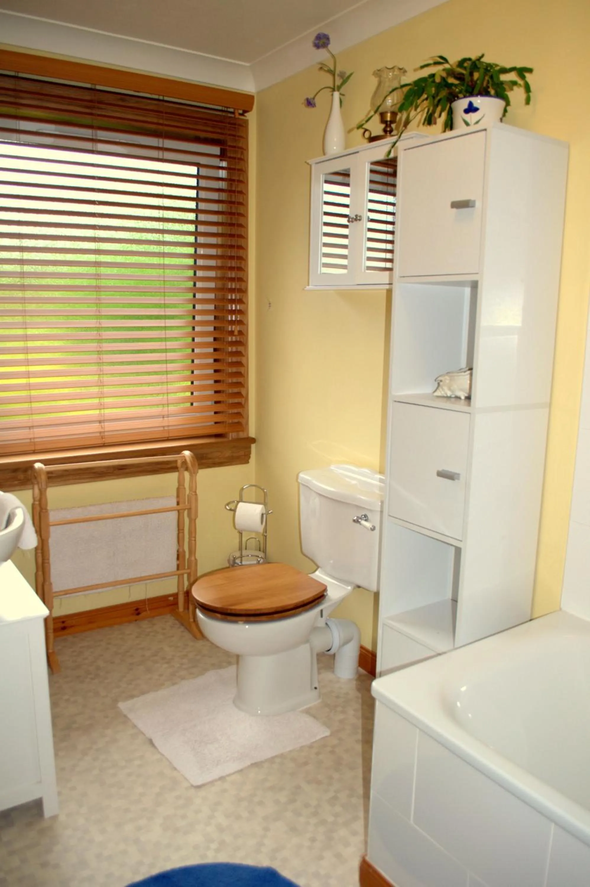 Shower in Torcroft Lodges