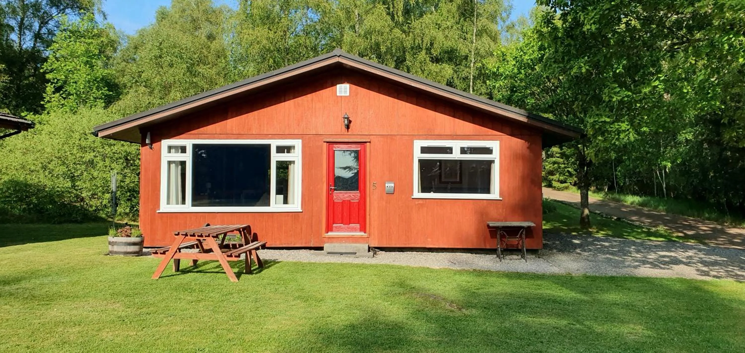 Property building in Torcroft Lodges