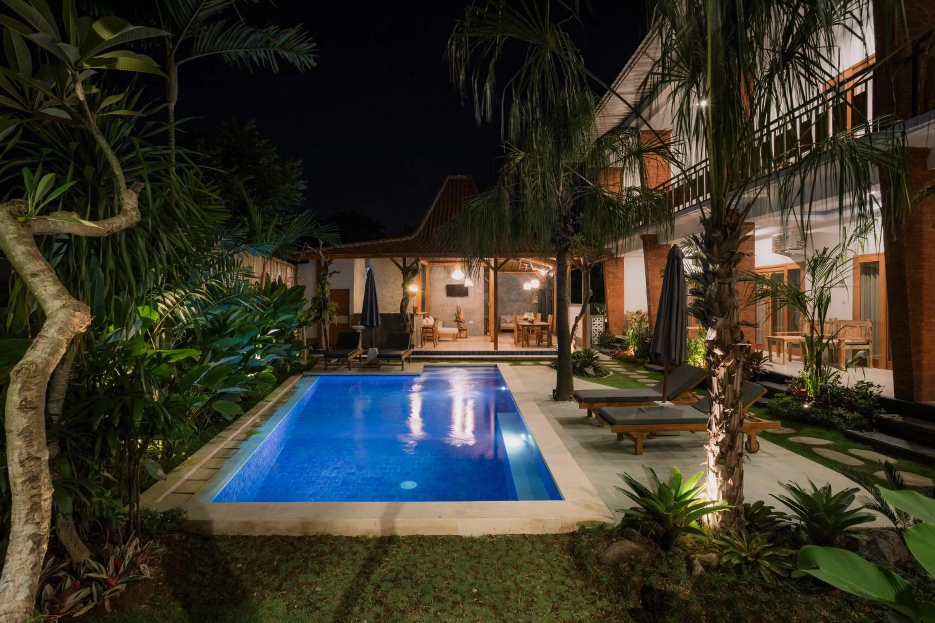 Swimming pool in Mag Canggu Bali By Hospitality Bali