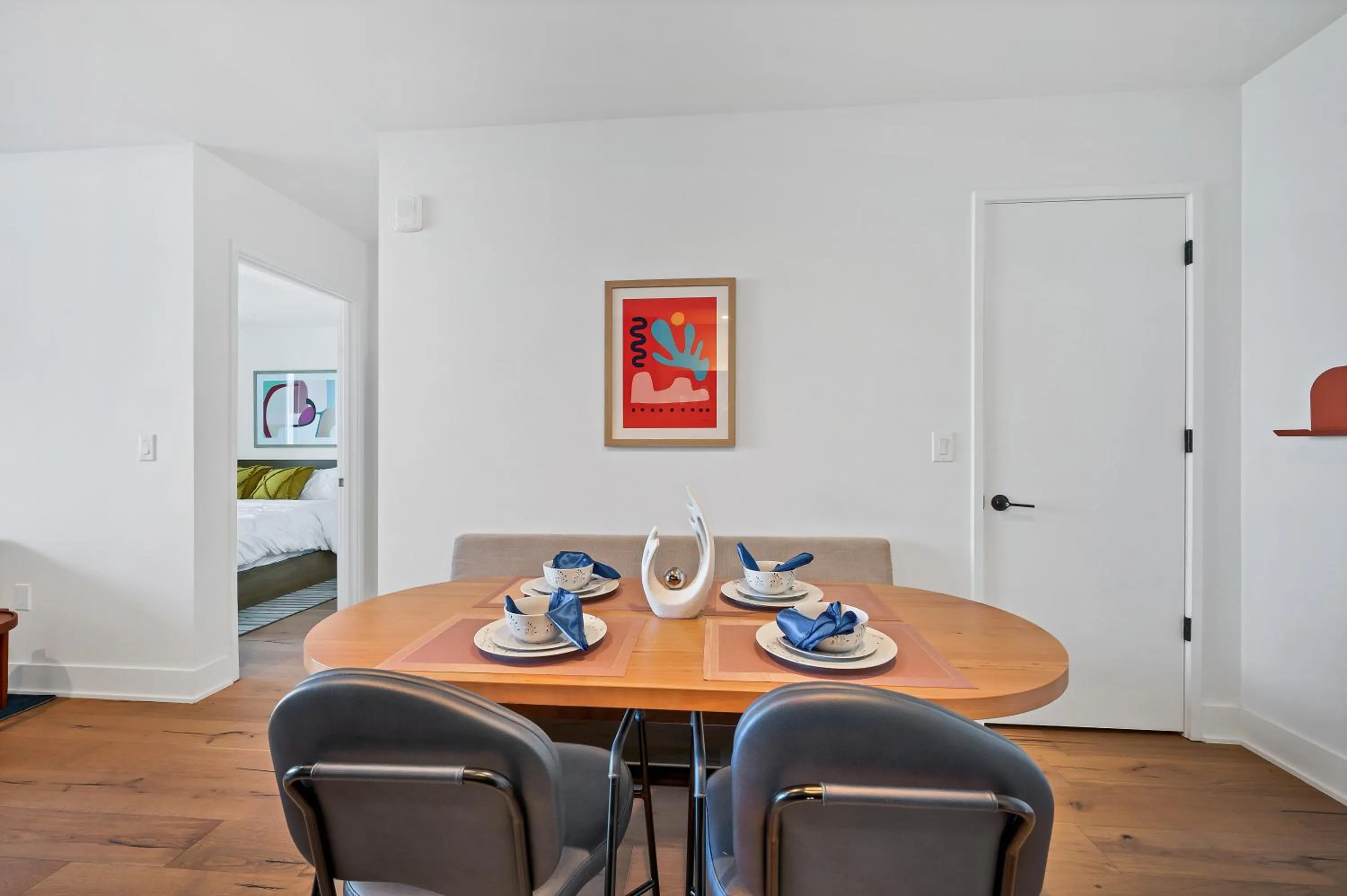Dining area in Upscale Rainey St Condo Homes - Peloton, gym, rooftop pool, wifi included