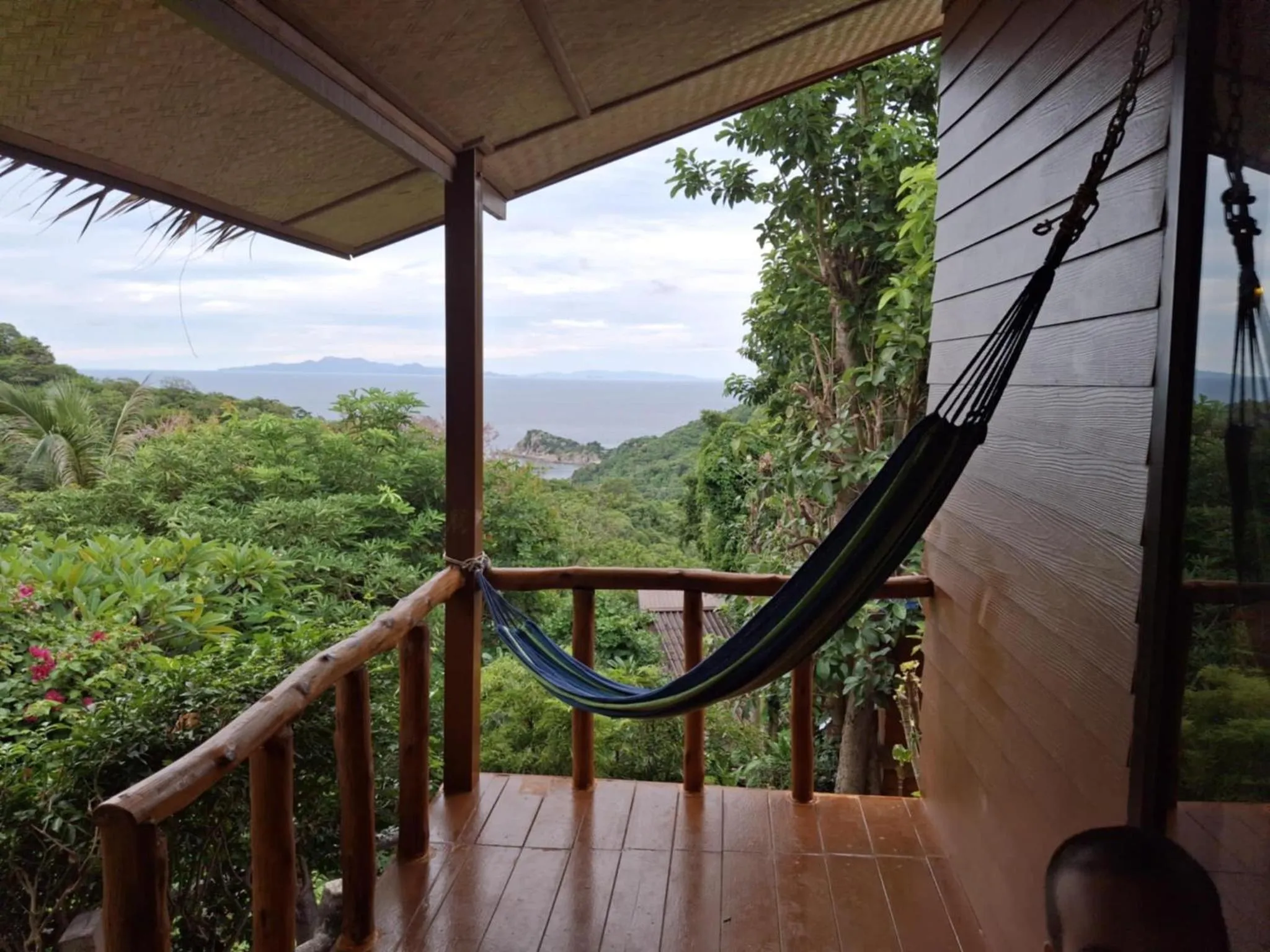 Natural landscape in Tree House Bungalows Koh Tao