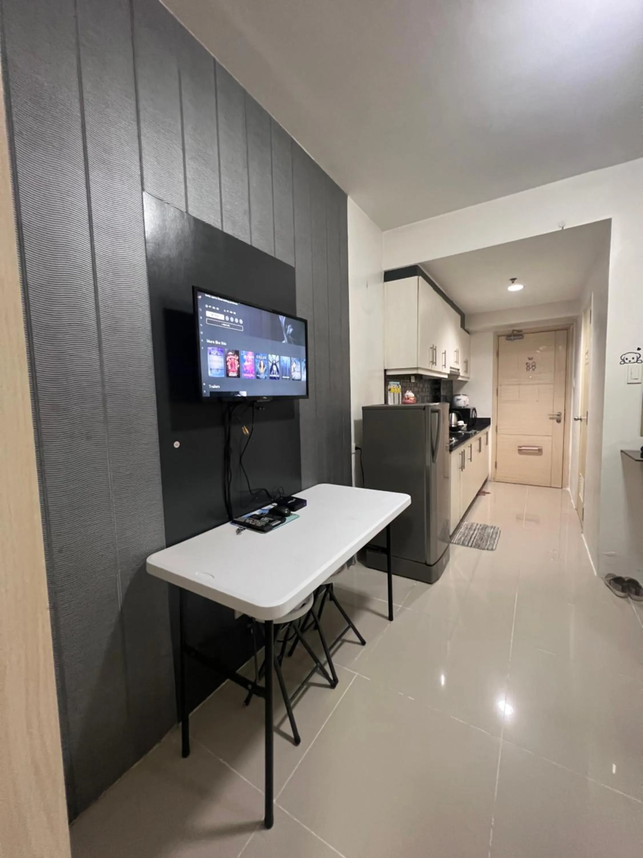 Sea Residences Mall of Asia by Jermel