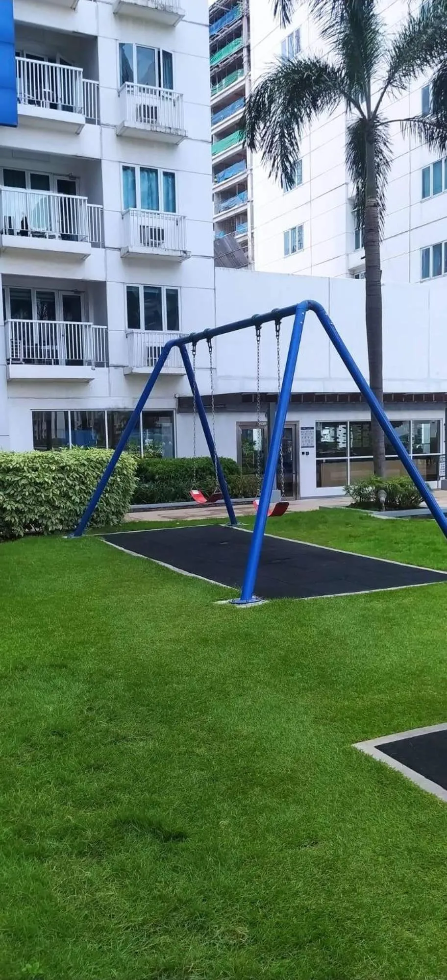 Sea Residences Mall of Asia by Jermel