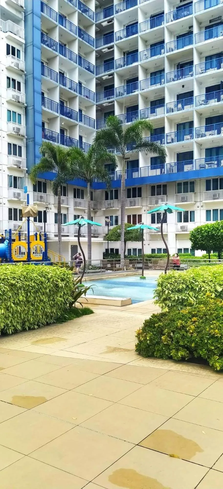 Sea Residences Mall of Asia by Jermel