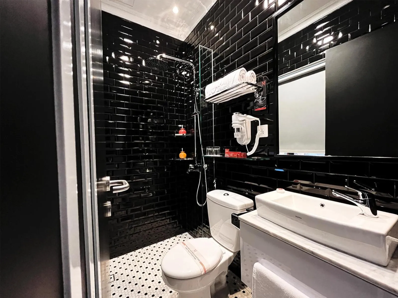 Bathroom in MORITZ SMART BANDUNG