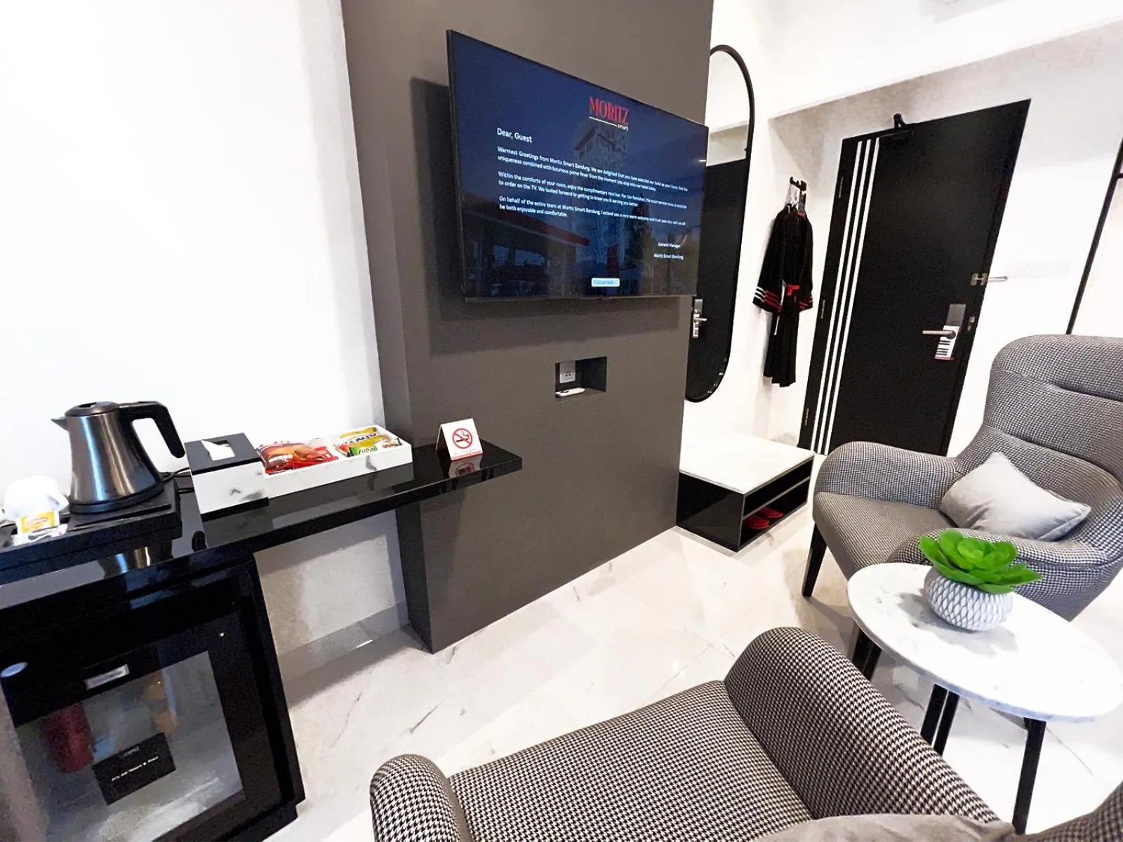 Coffee/tea facilities in MORITZ SMART BANDUNG