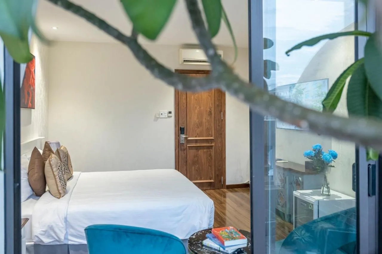 Bedroom, Bed in Thao Trang Laluxe Hotel Phu My Hung