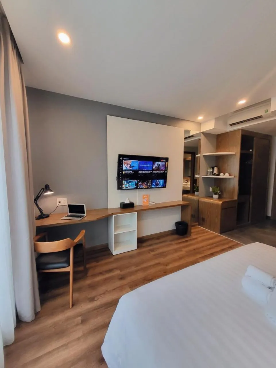 TV and multimedia, Bed in Thao Trang Laluxe Hotel Phu My Hung