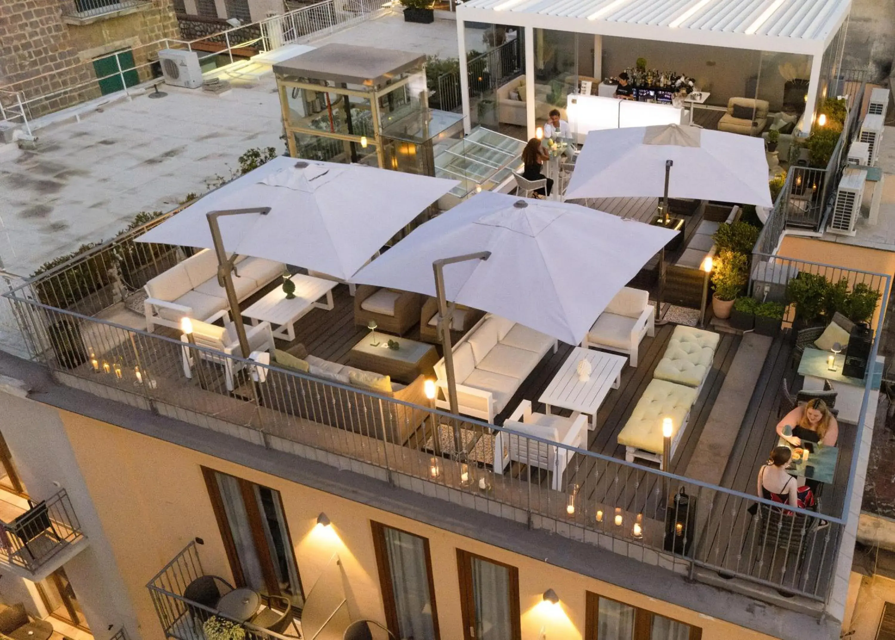 Property building in Hotel Sorrento City Property building in Hotel Sorrento City