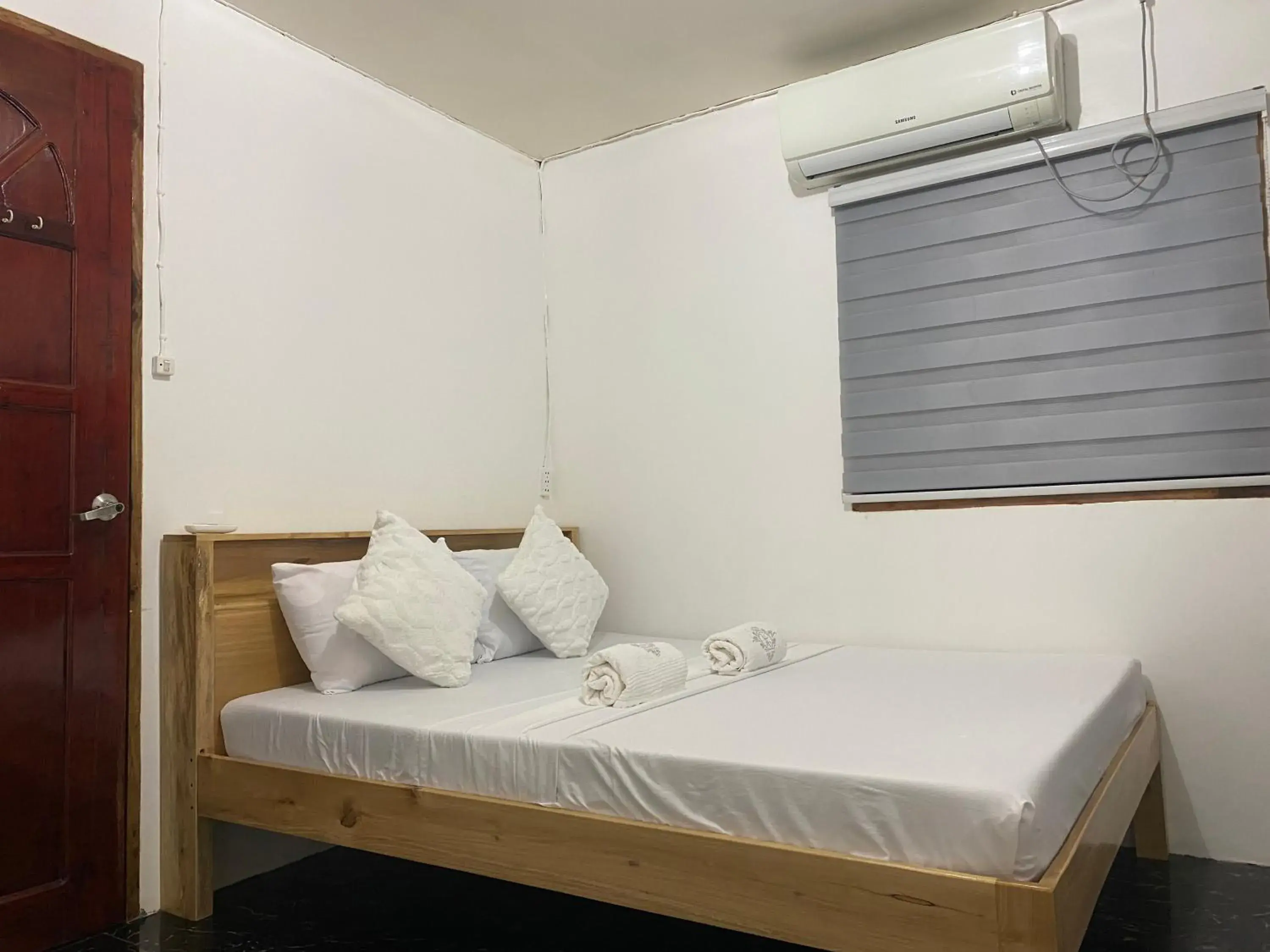 Two-Bedroom House in A&C Aquino Guesthouse Two-Bedroom House in A&C Aquino Guesthouse