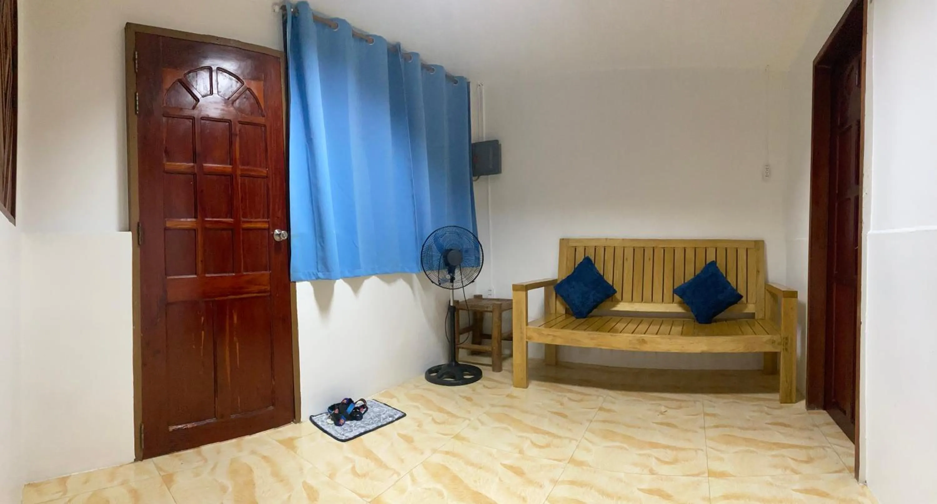 Living room in A&C Aquino Guesthouse