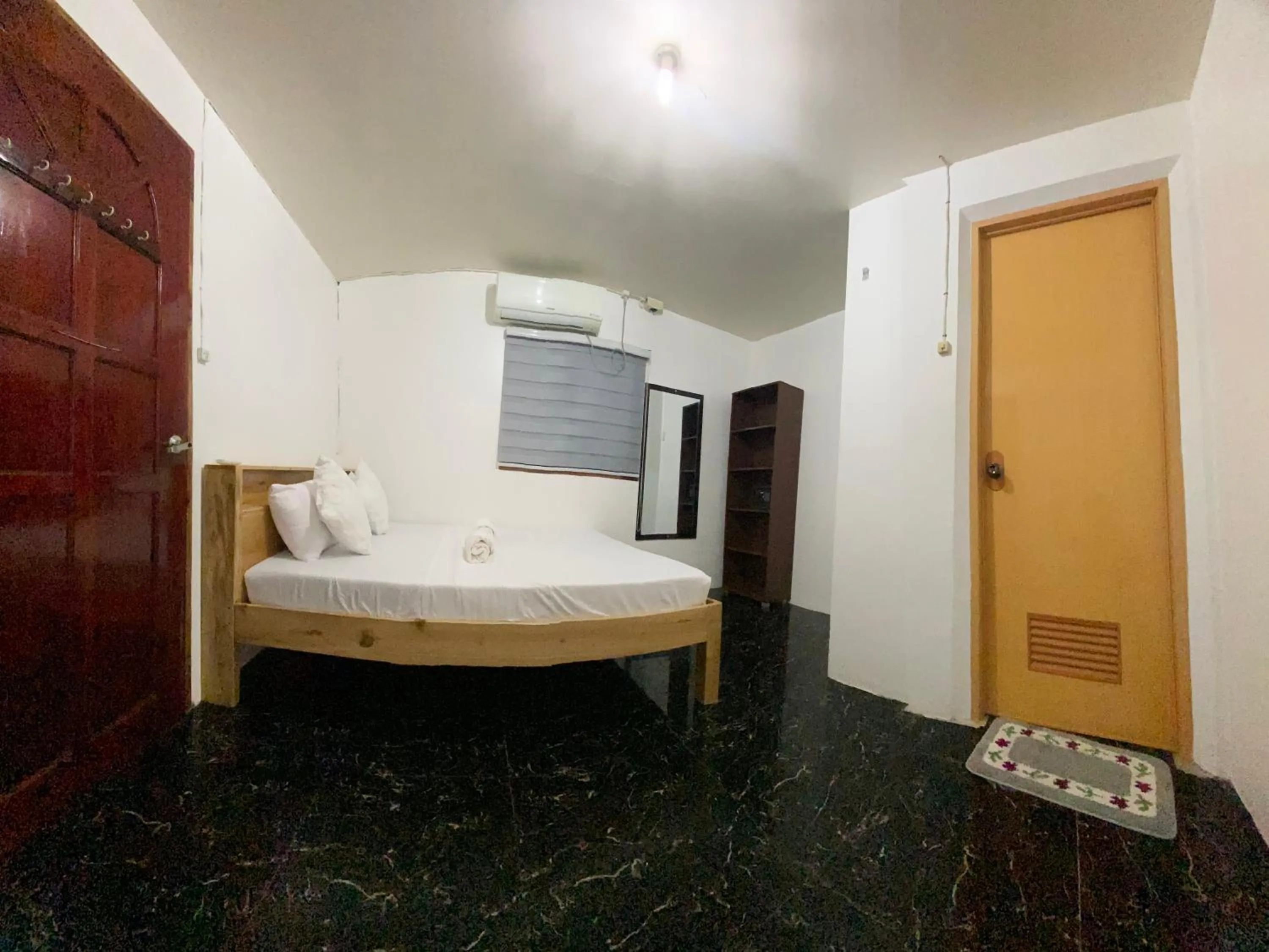 Photo of the whole room in A&C Aquino Guesthouse