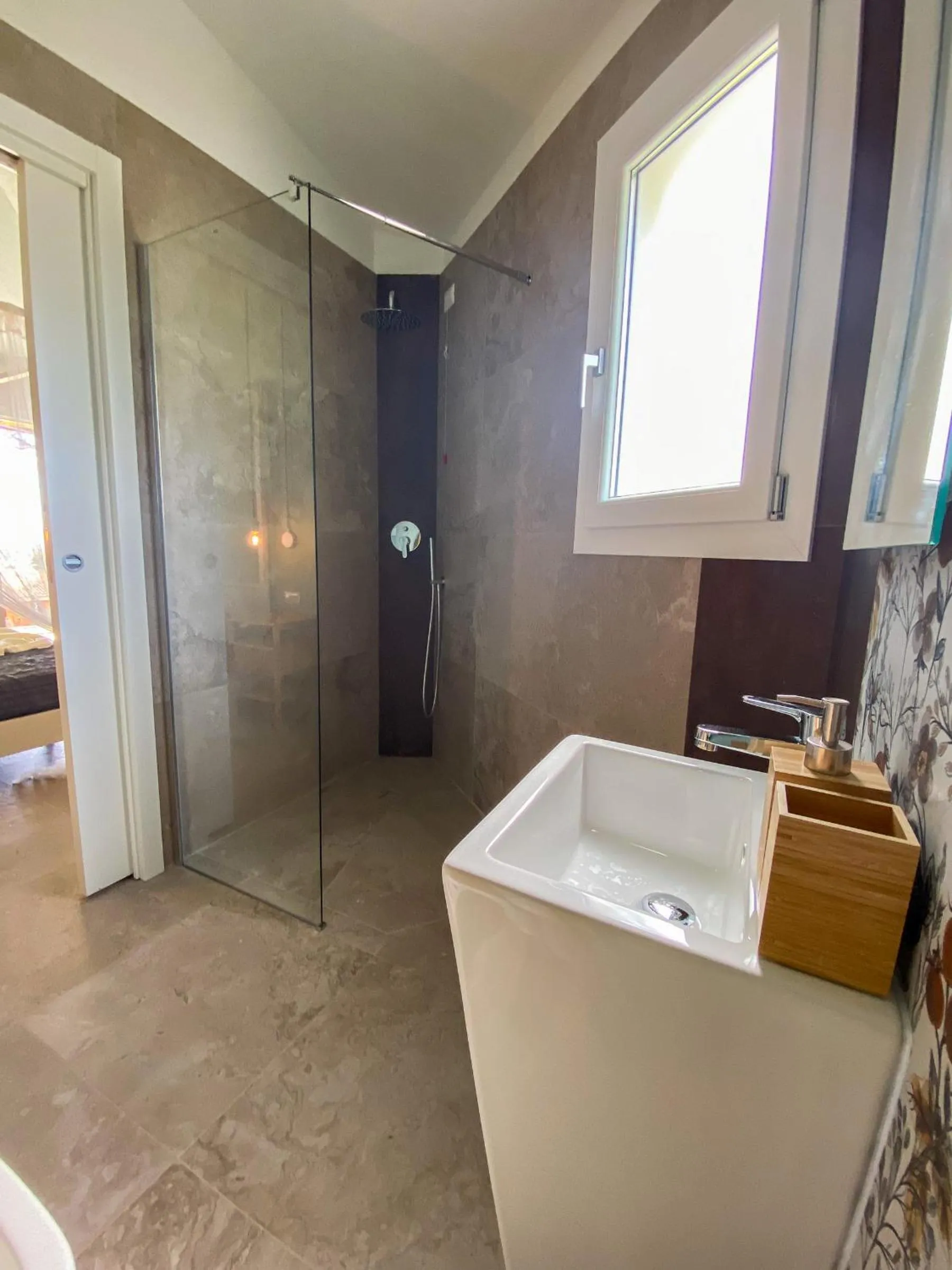 Bathroom in B&B Sole Mare Luna