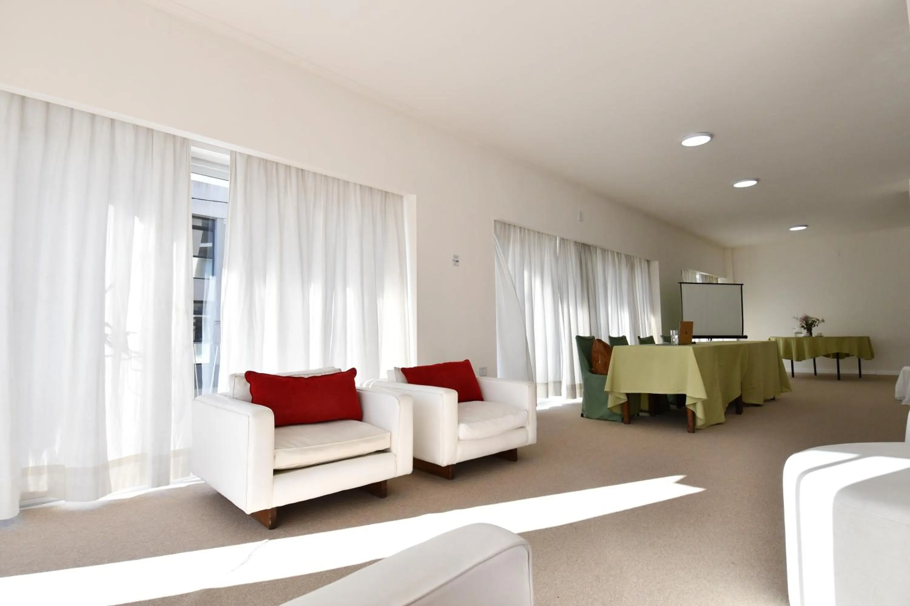 Meeting/conference room in O2 Hotel Gualeguaychú