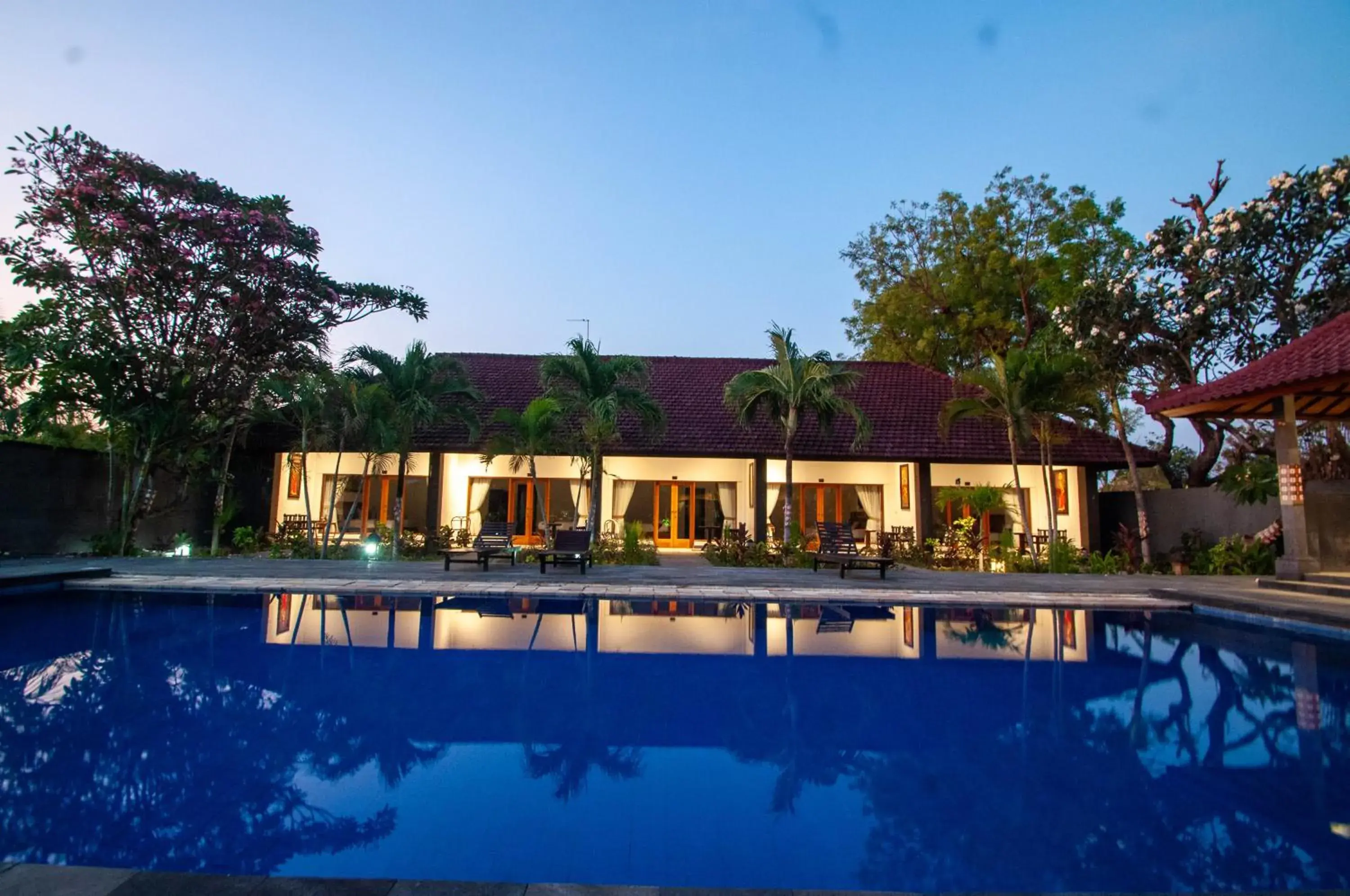 Comfort Triple Room with Shower in The Bali Menjangan Boutique Villas & Dive Center Comfort Triple Room with Shower in The Bali Menjangan Boutique Villas & Dive Center