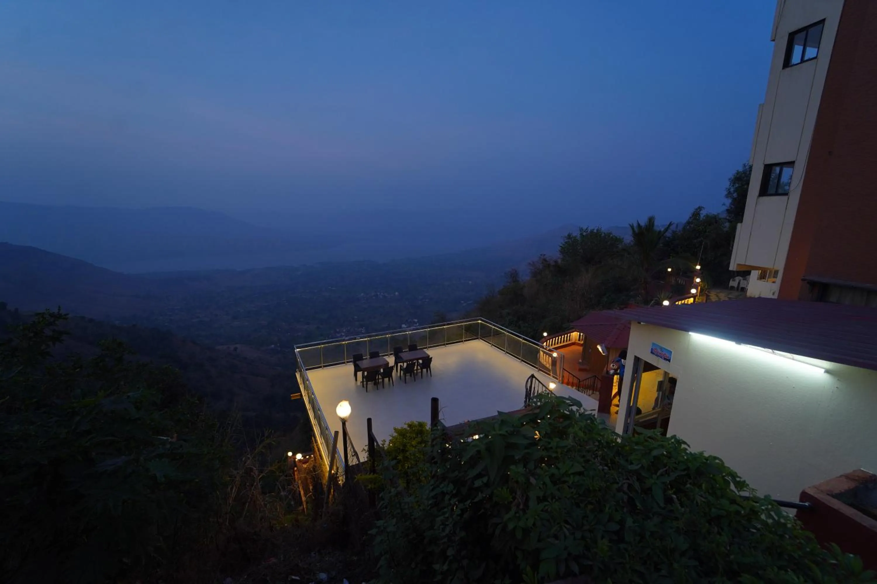 Natural landscape in Sharayu Holidays Valley View