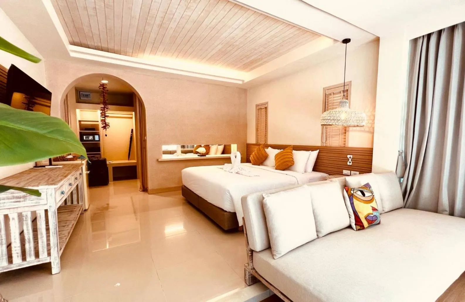 Bed in Amity Beach Resort