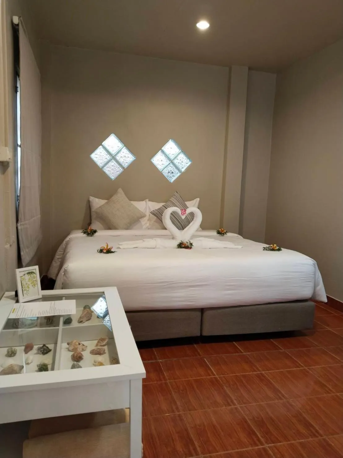 Bed in Amity Beach Resort