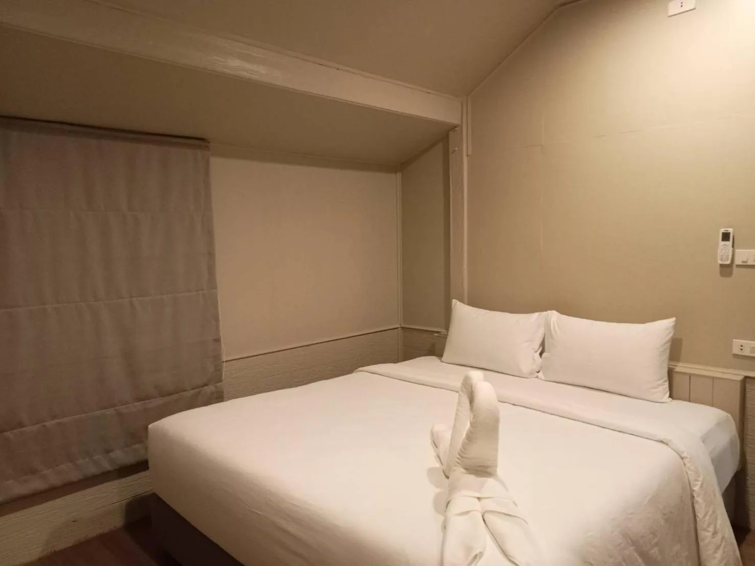 Bed in Amity Beach Resort