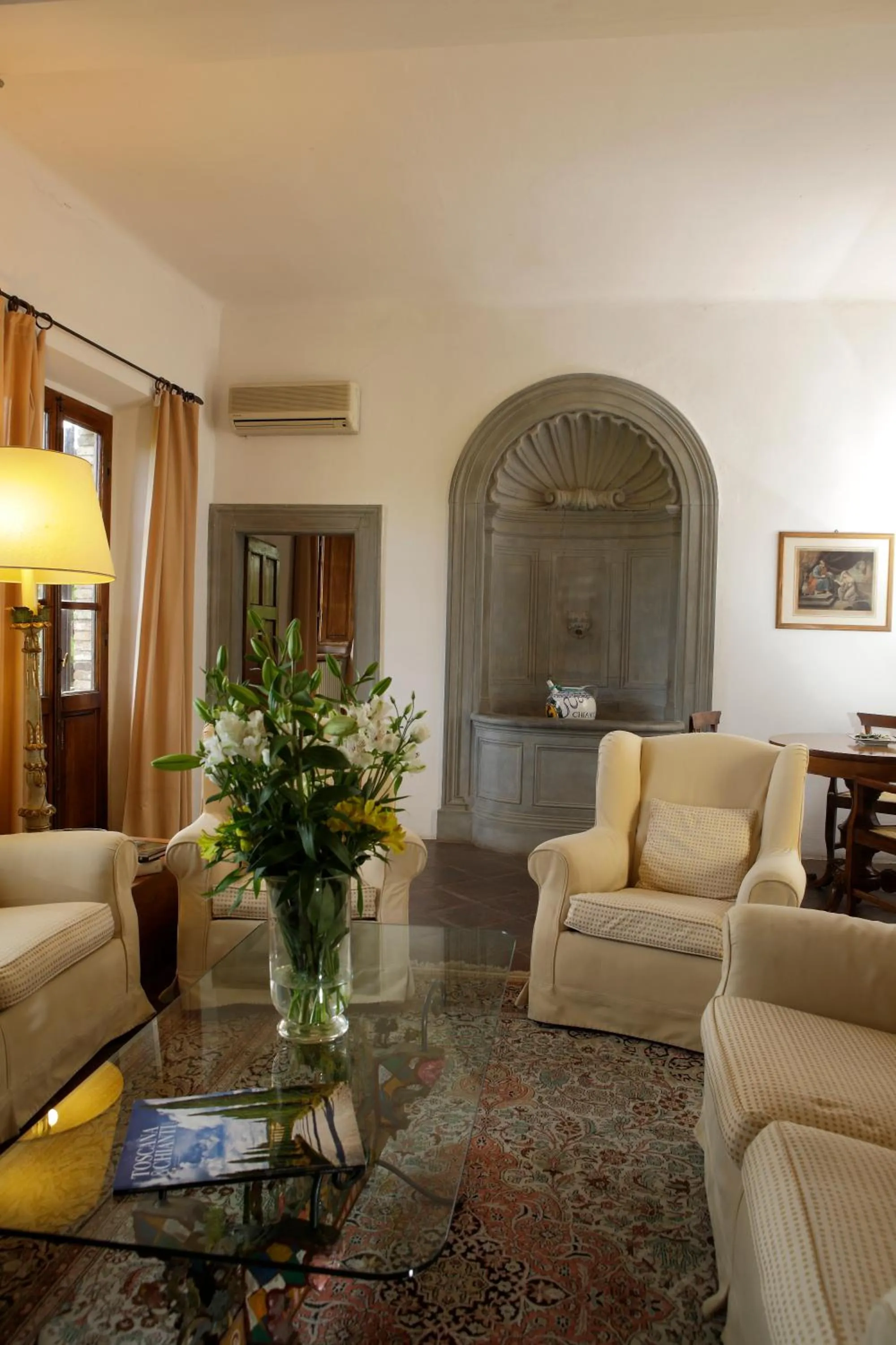 Living room in Relais Vignale & Spa