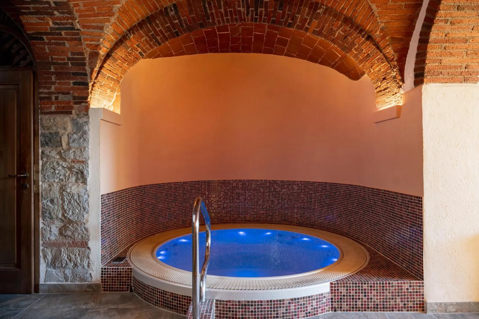 Spa and wellness centre/facilities in Relais Vignale & Spa