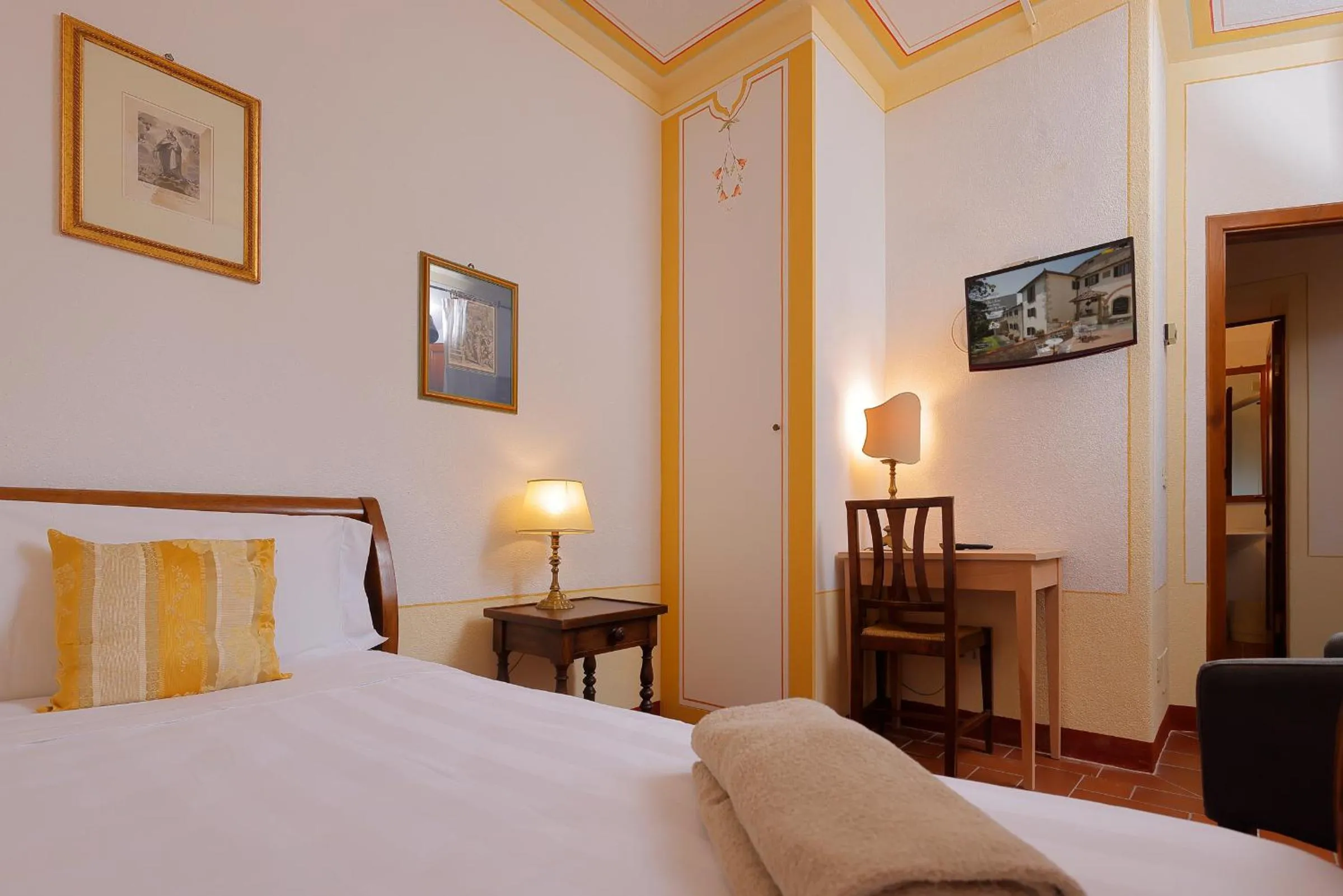 Bed in Relais Vignale & Spa