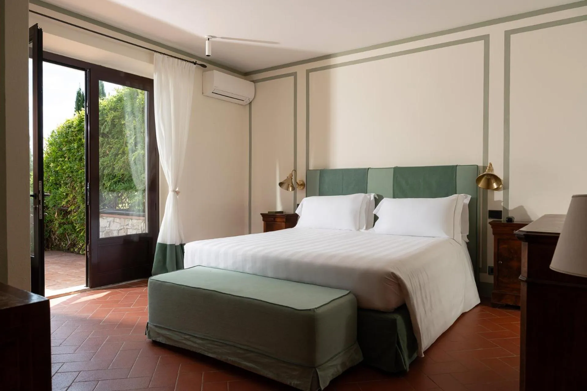 Bedroom, Bed in Relais Vignale & Spa