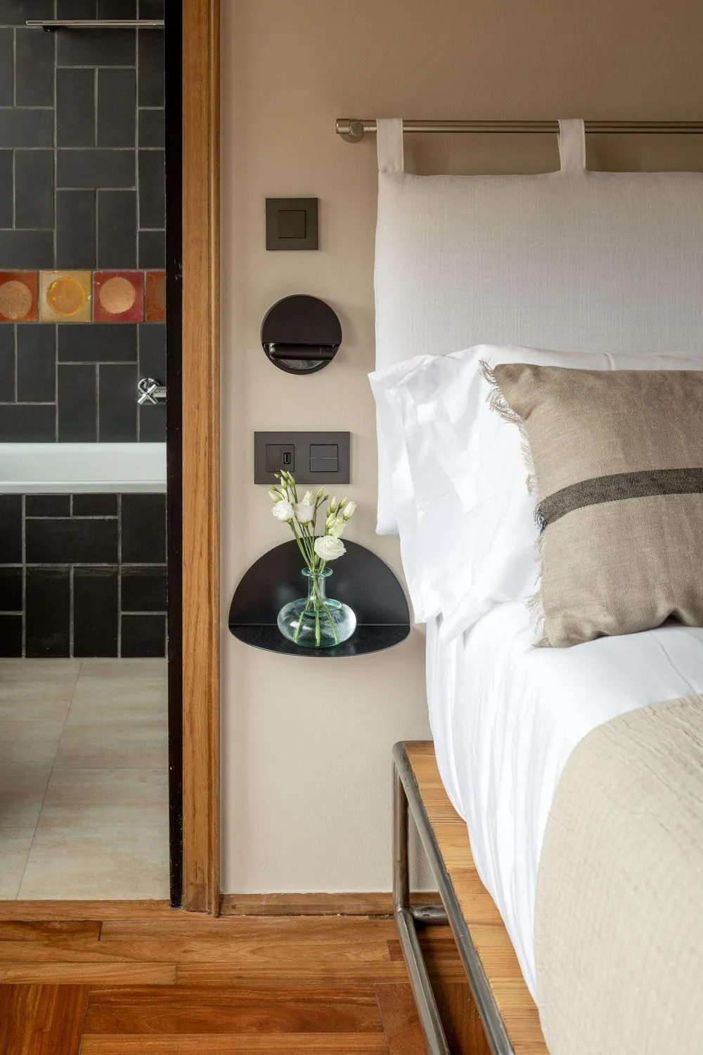 Bedroom, Bed in The Passage Apartments