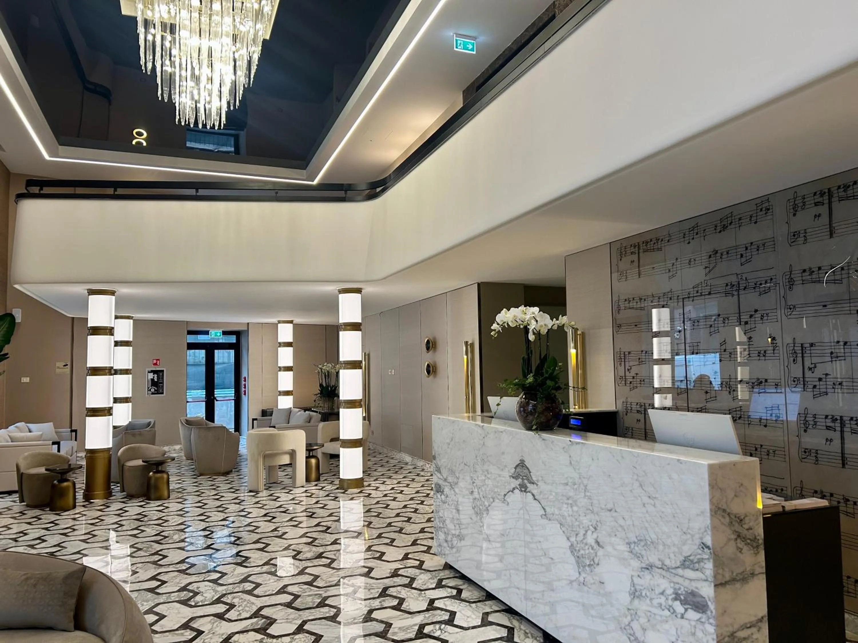 Lobby or reception in Aria Palace by OMNIA hotels
