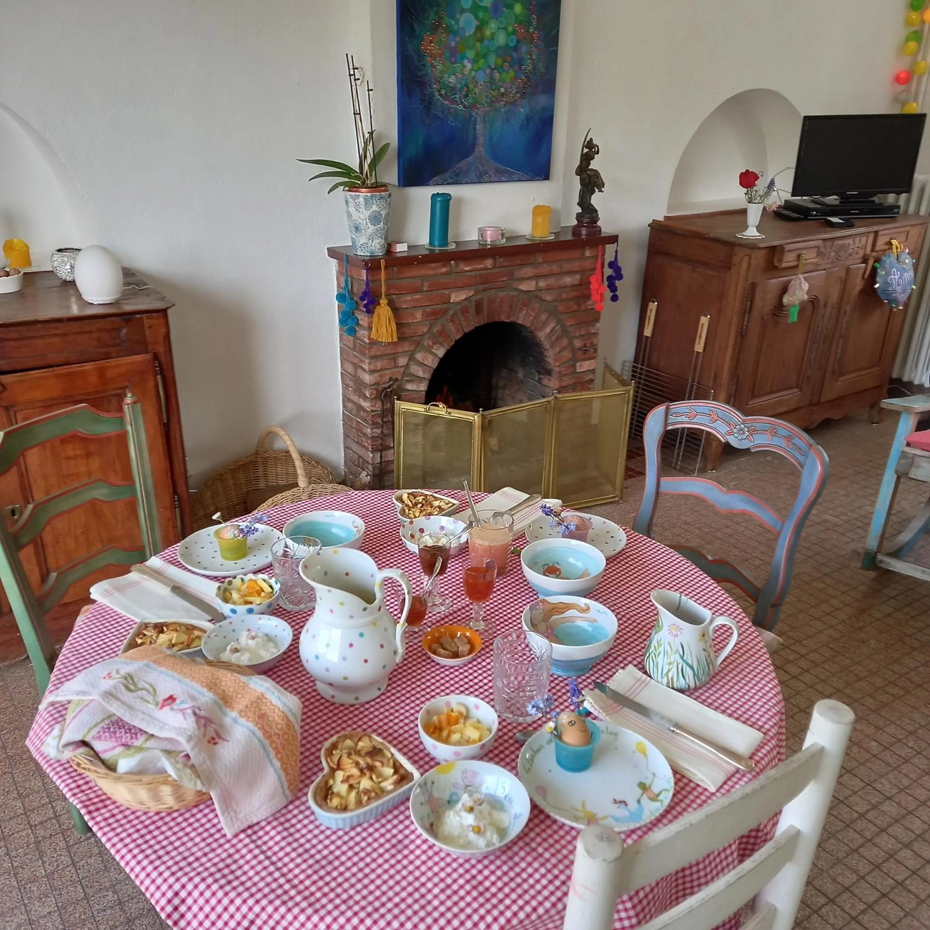 Breakfast in Chambres d'Hôtes Couleurs d'Elvine