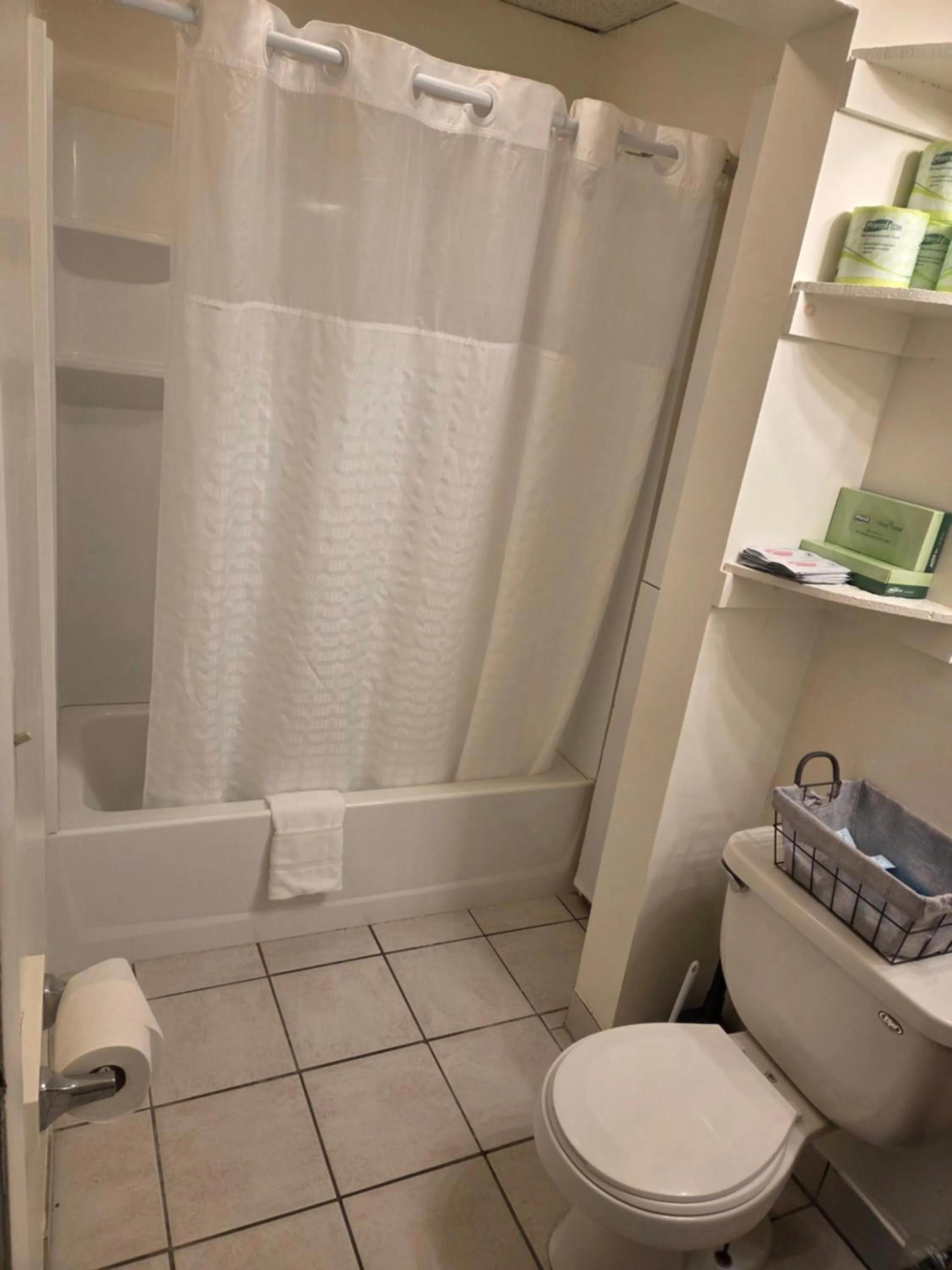 Bathroom in Queen City Inn