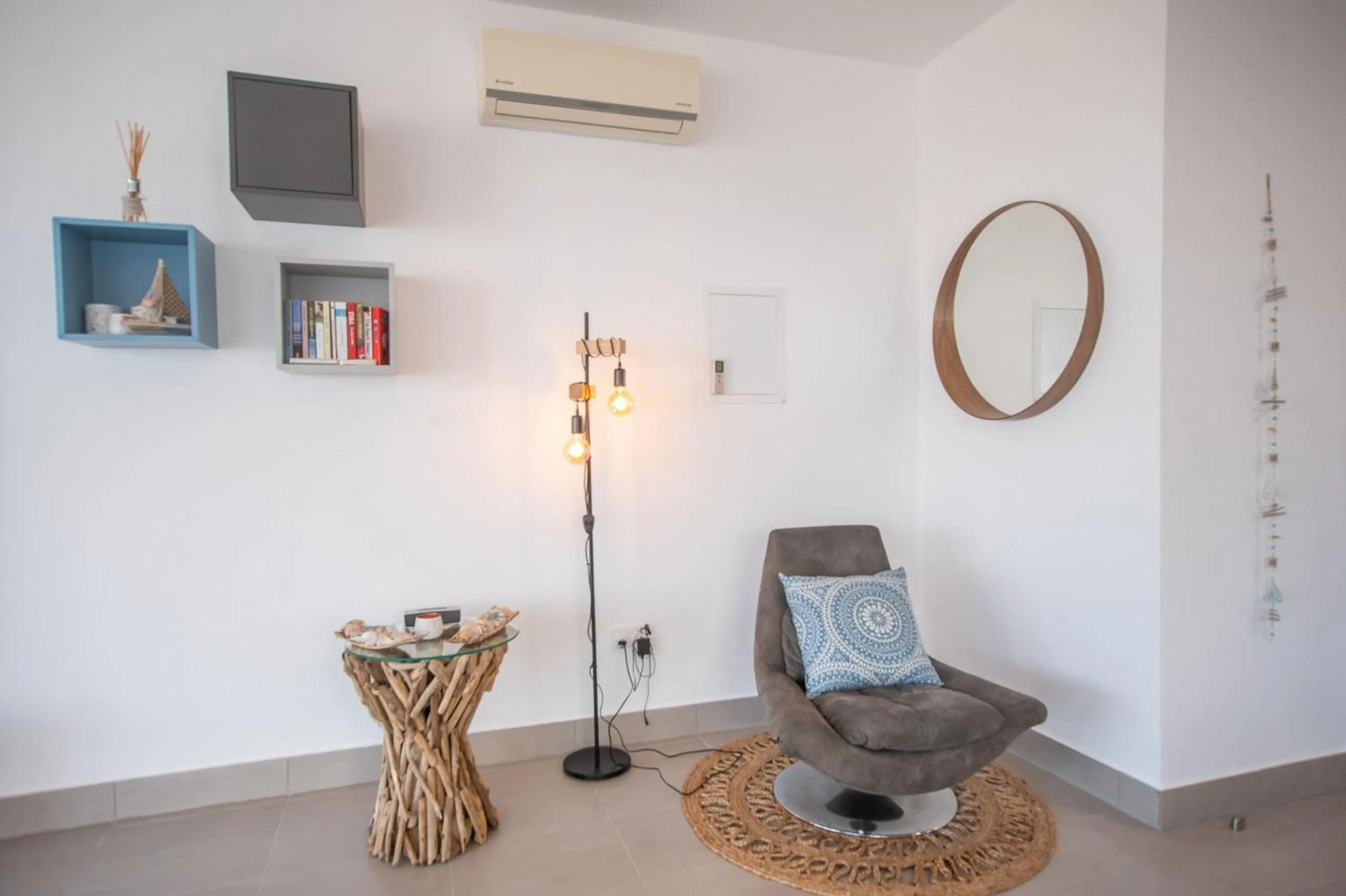Communal lounge/ TV room in Ayia Thekla Seafront Villa Dagi