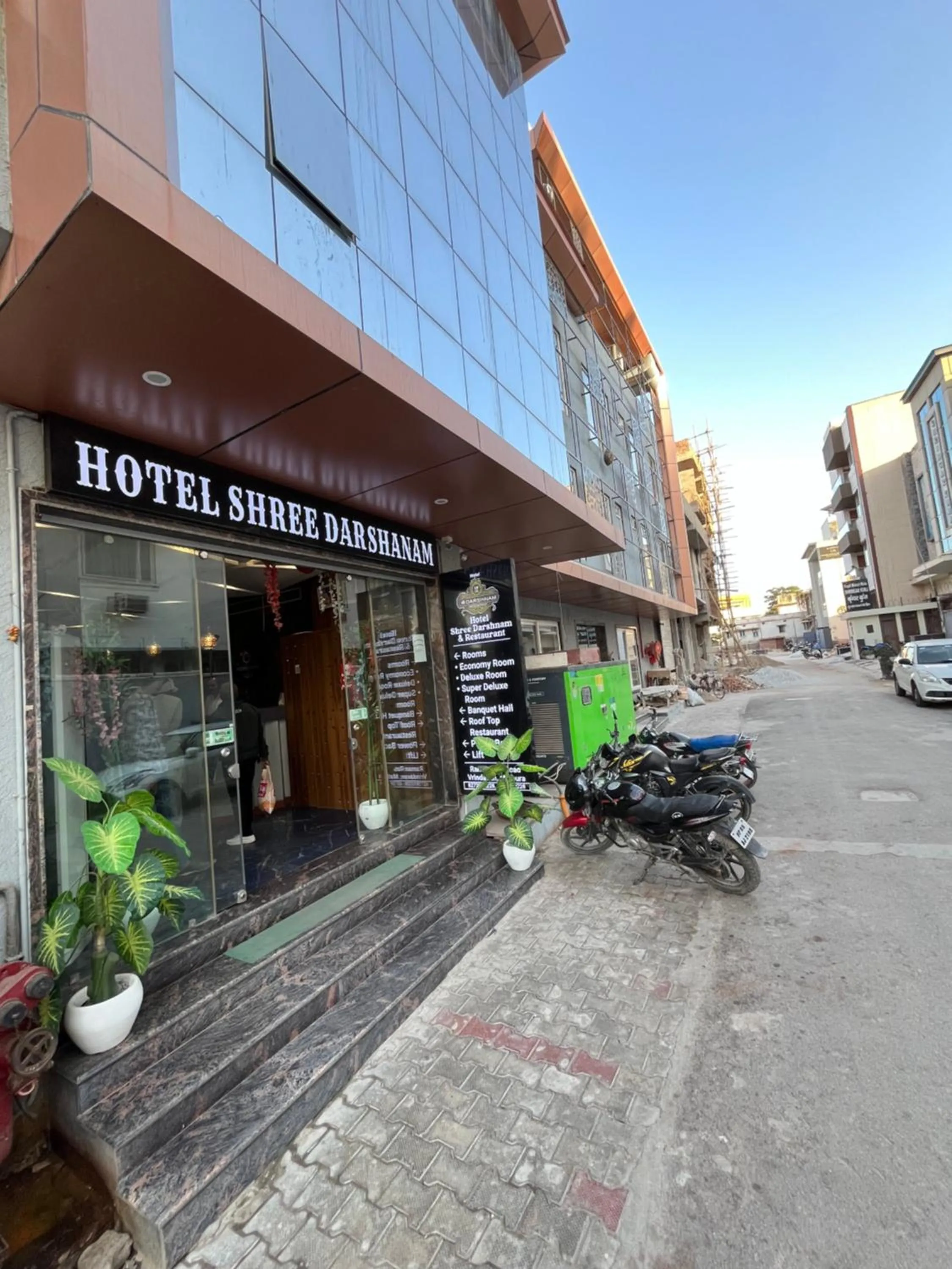Hotel Shree Darshnam