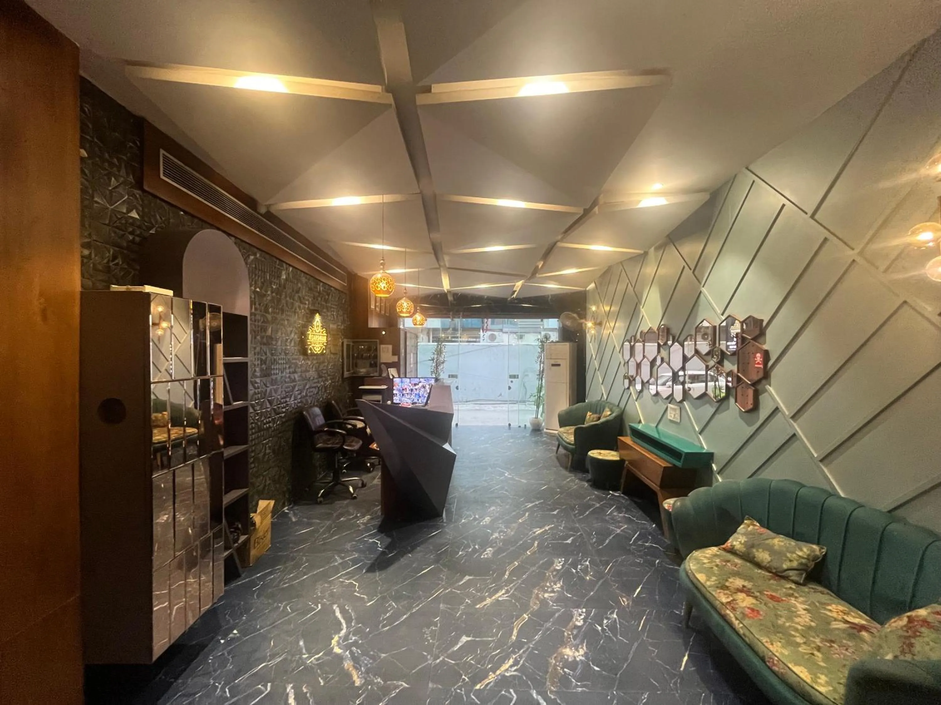 Hotel Shree Darshnam