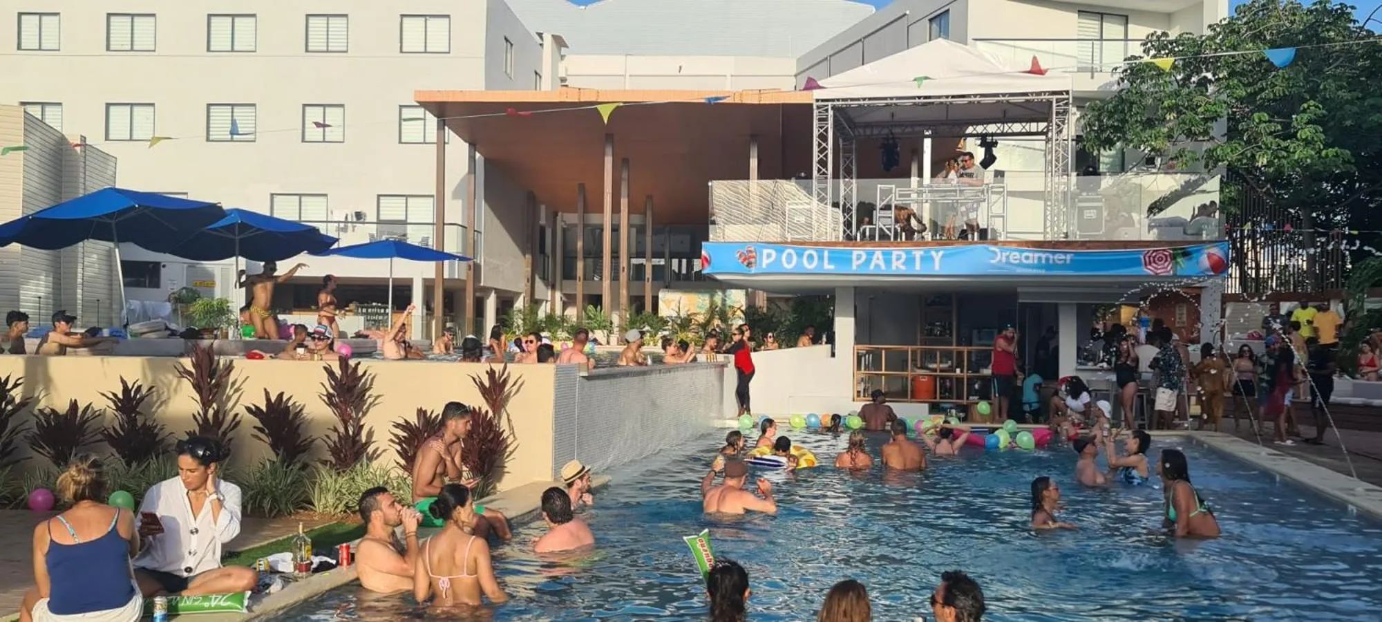 People in Dreamer Beach Club