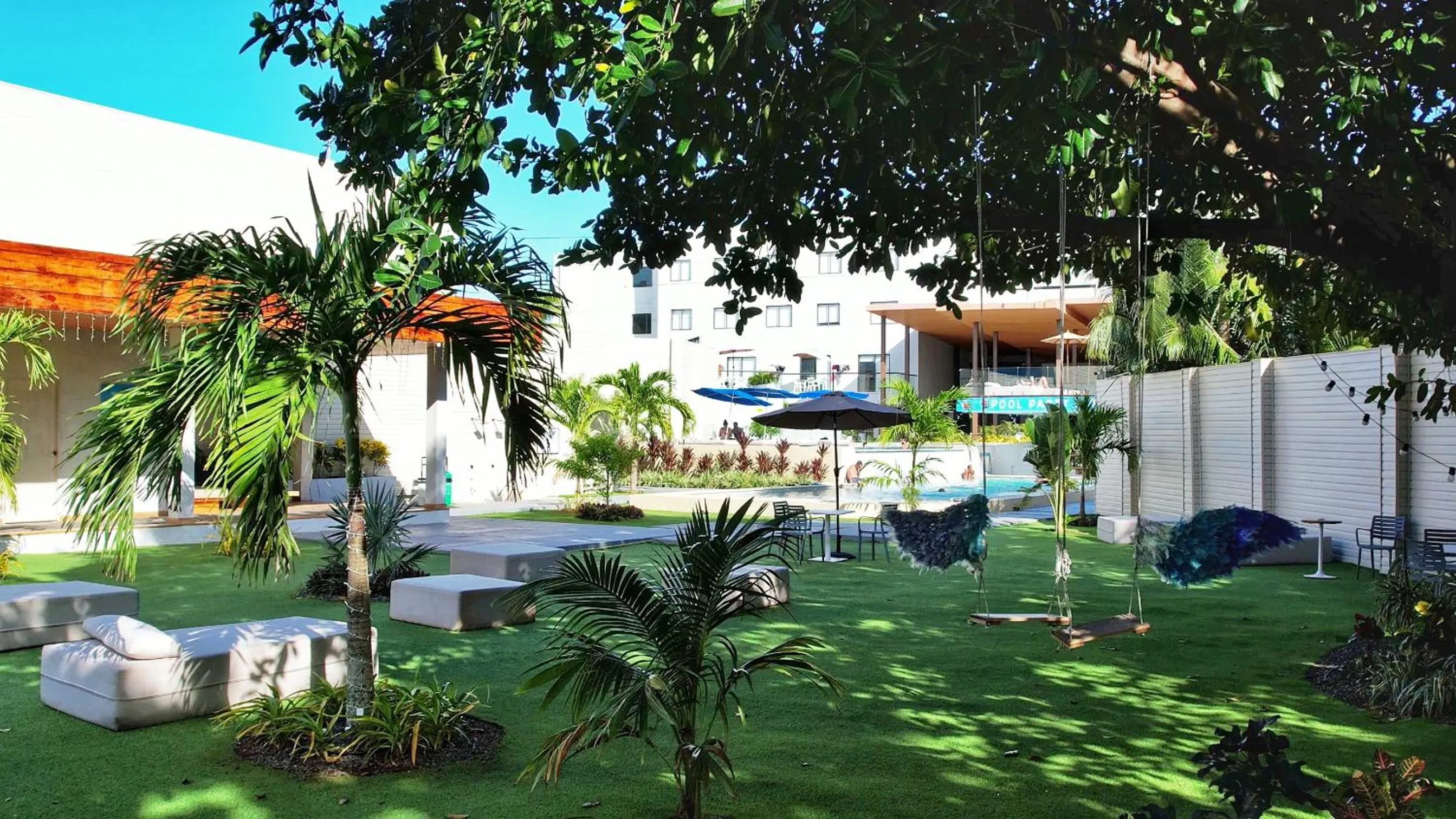 Garden in Dreamer Beach Club